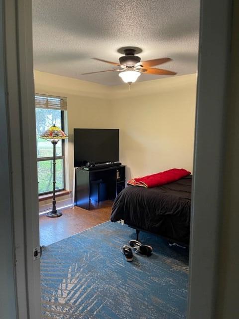 PINEWOOD ESTATES - Residential