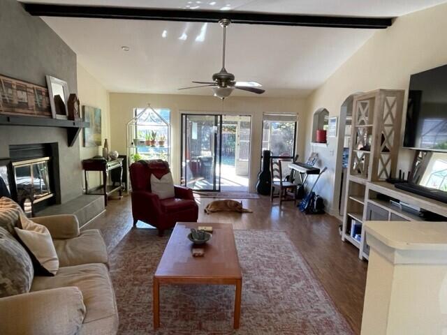 PINEWOOD ESTATES - Residential