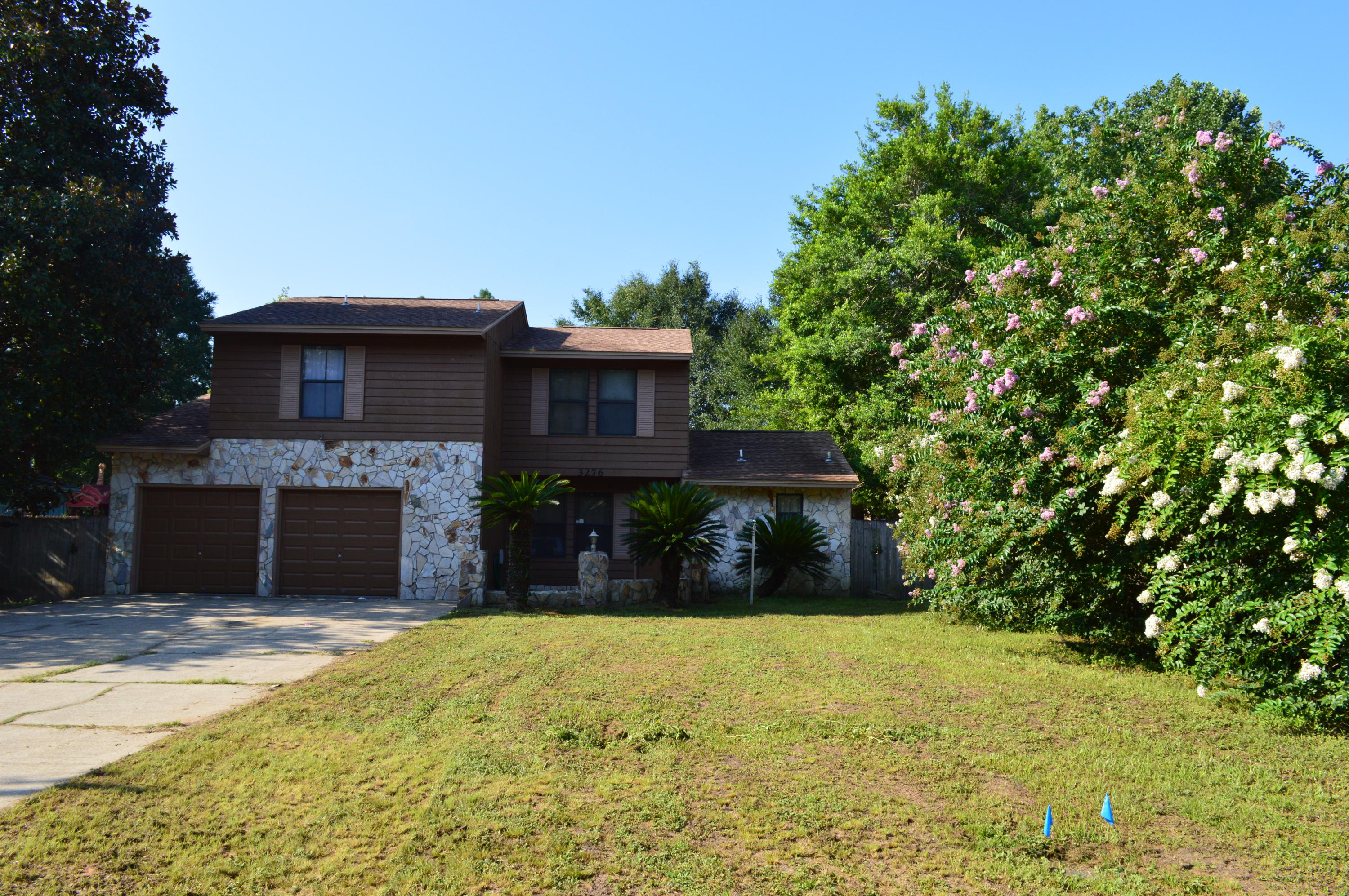 HILLTOP ACRES - Residential