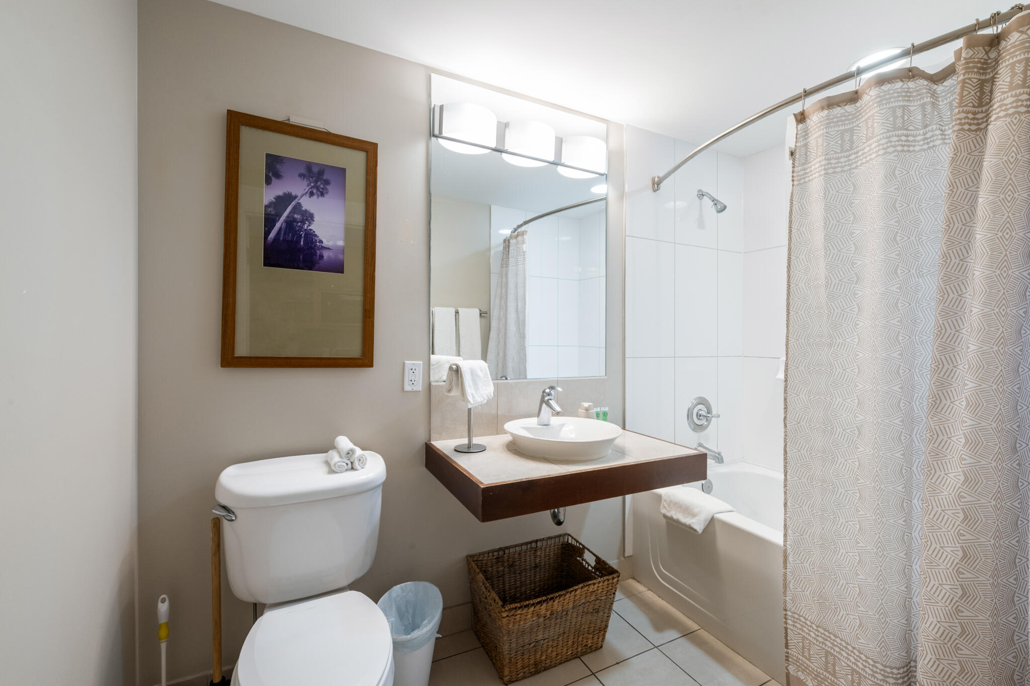 BAHIA CONDO - Residential