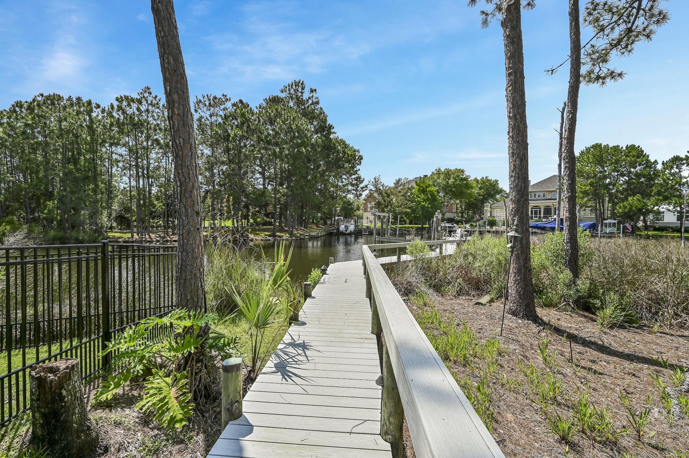 INDIAN BAYOU - Residential