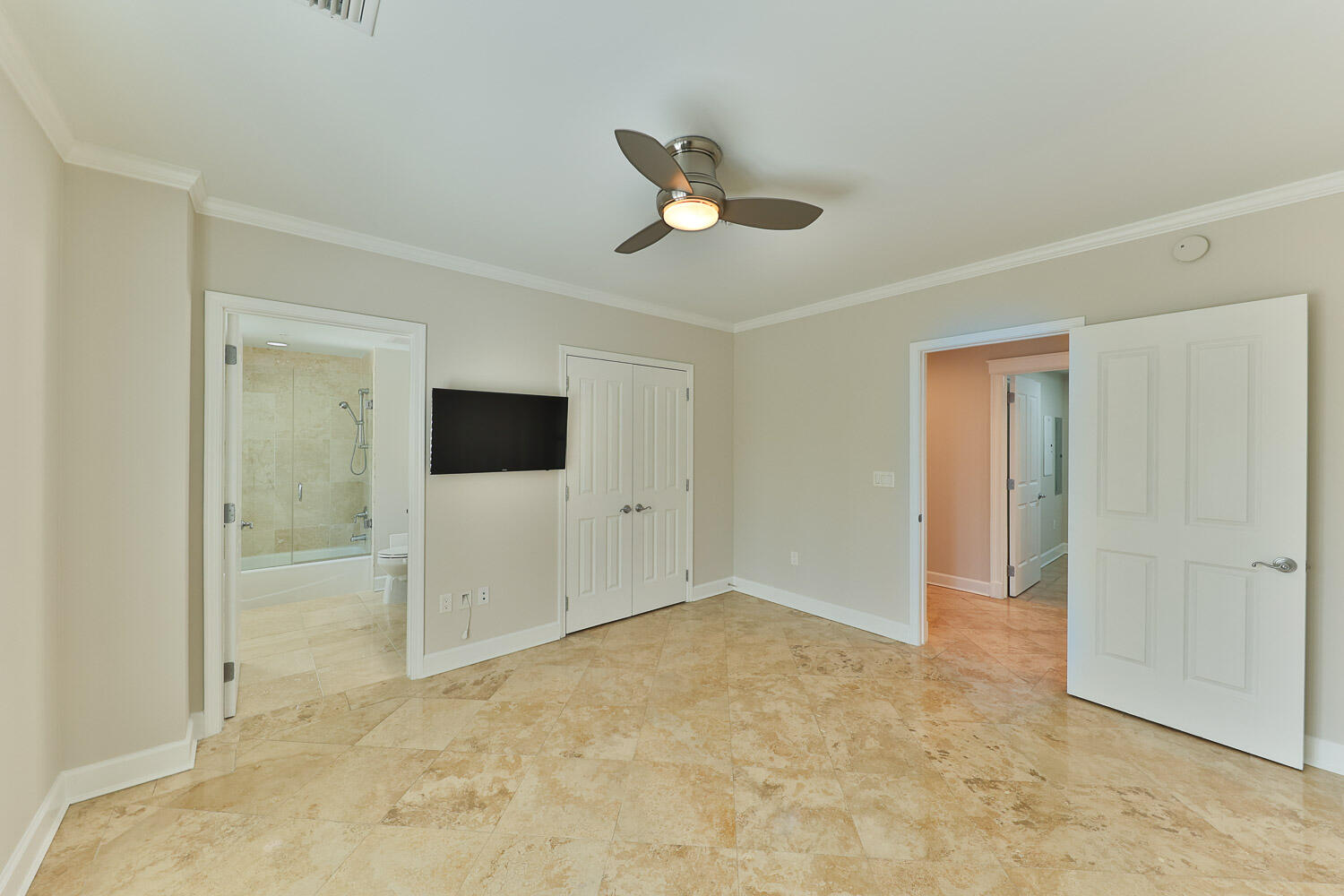 ONE WATER PLACE AT KELLY PLANTATION - Residential Lease