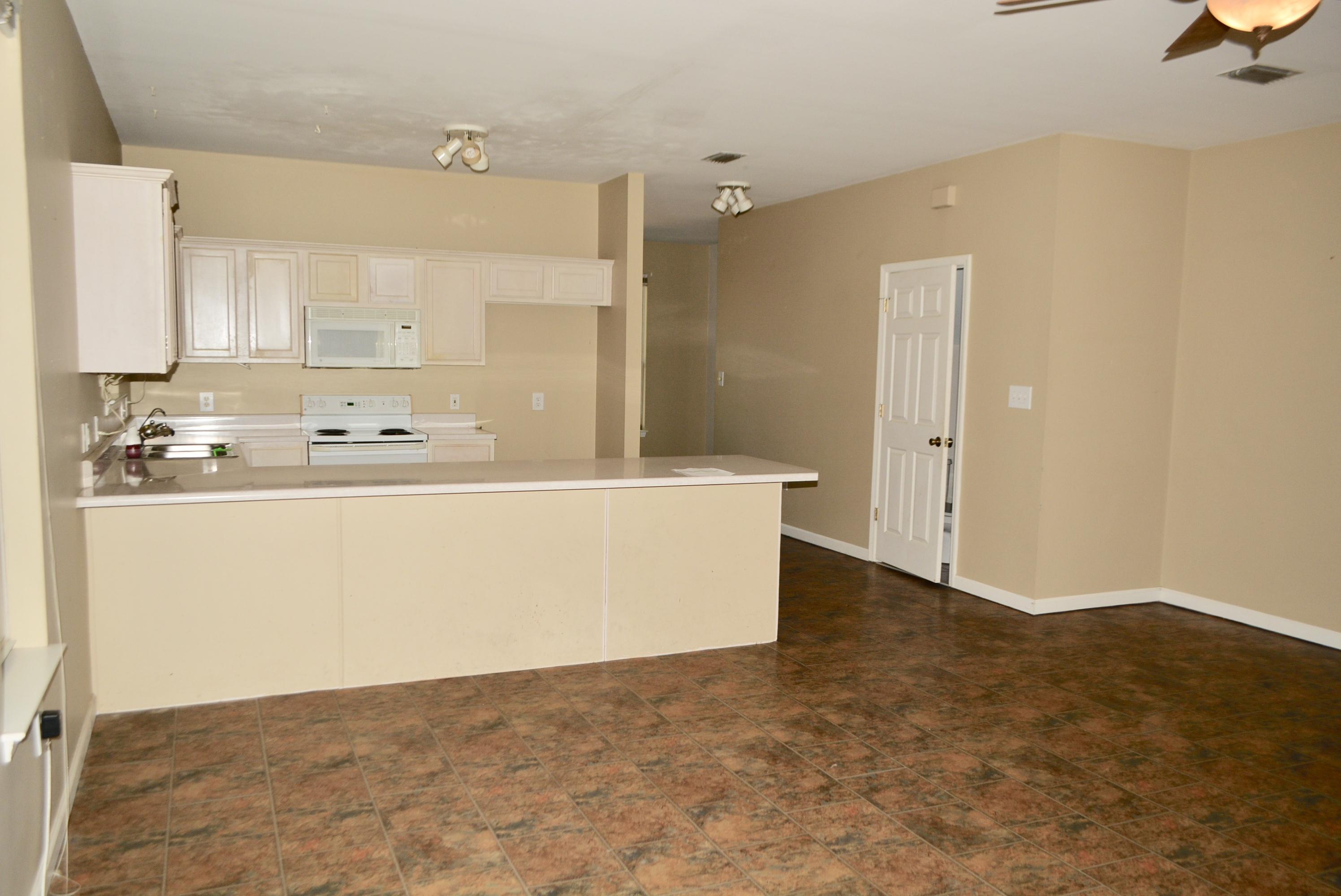 COLONY PARK - Residential