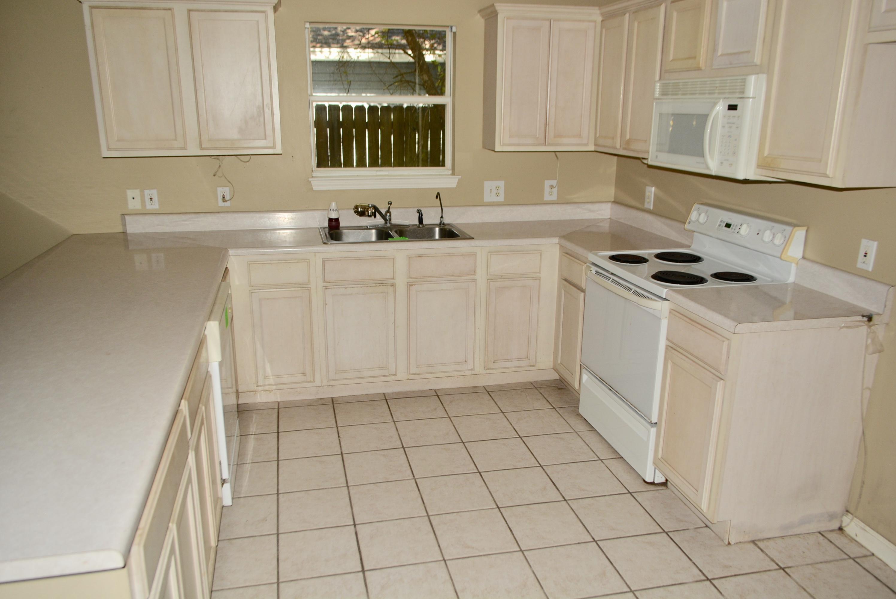 COLONY PARK - Residential