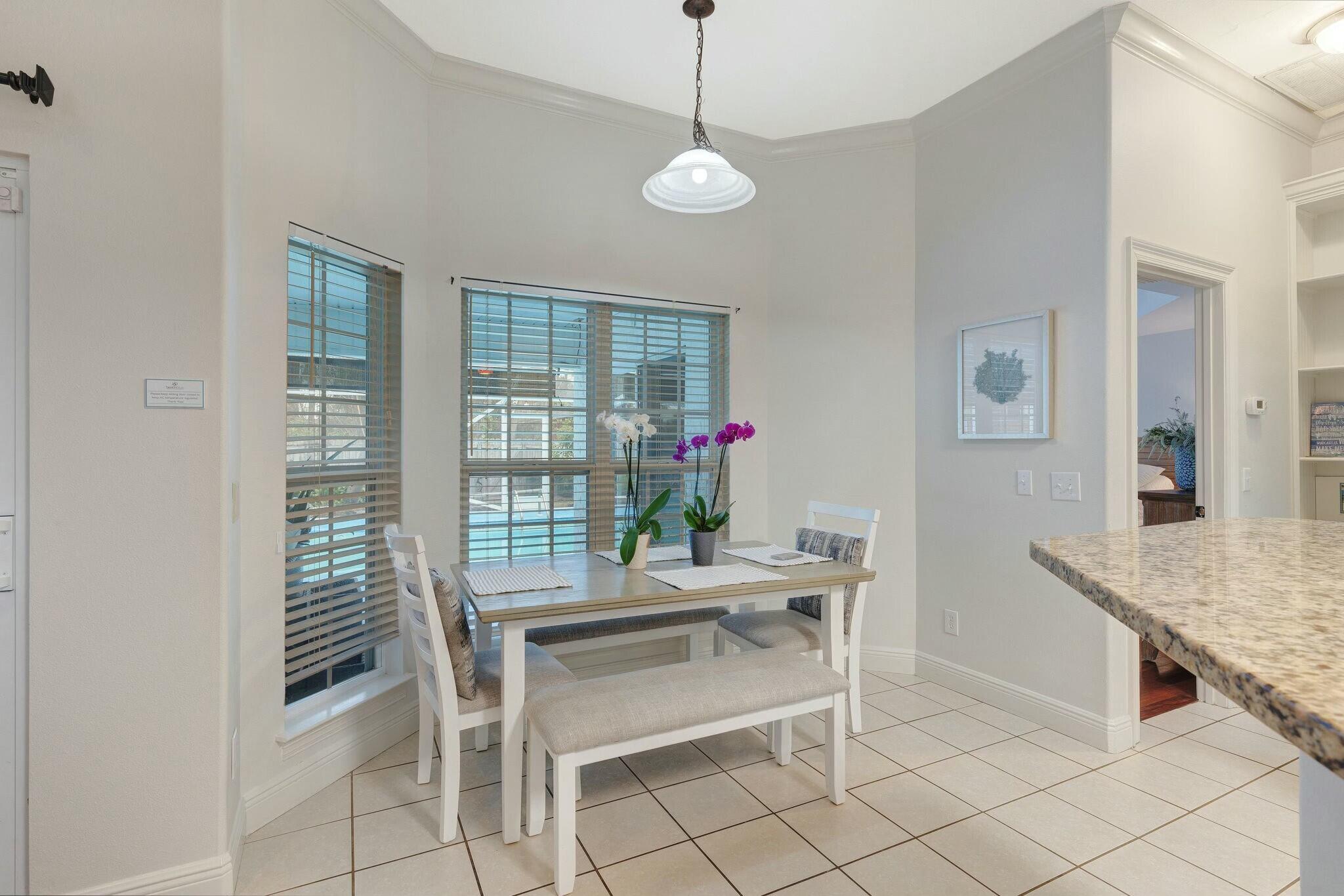 HOLIDAY SHORES ESTATES - Residential