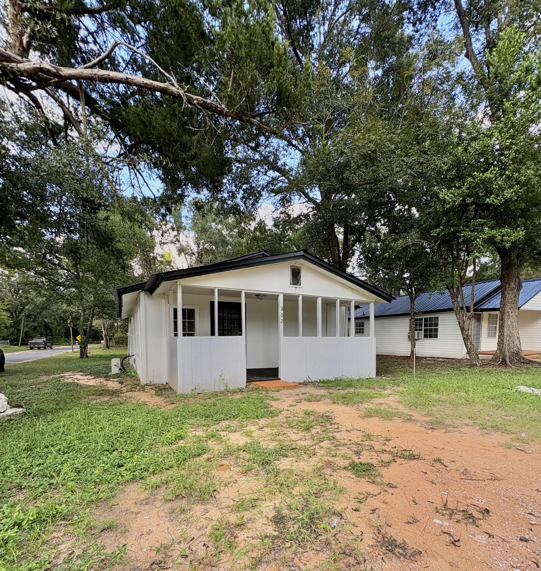 CRESTVIEW - Residential Lease
