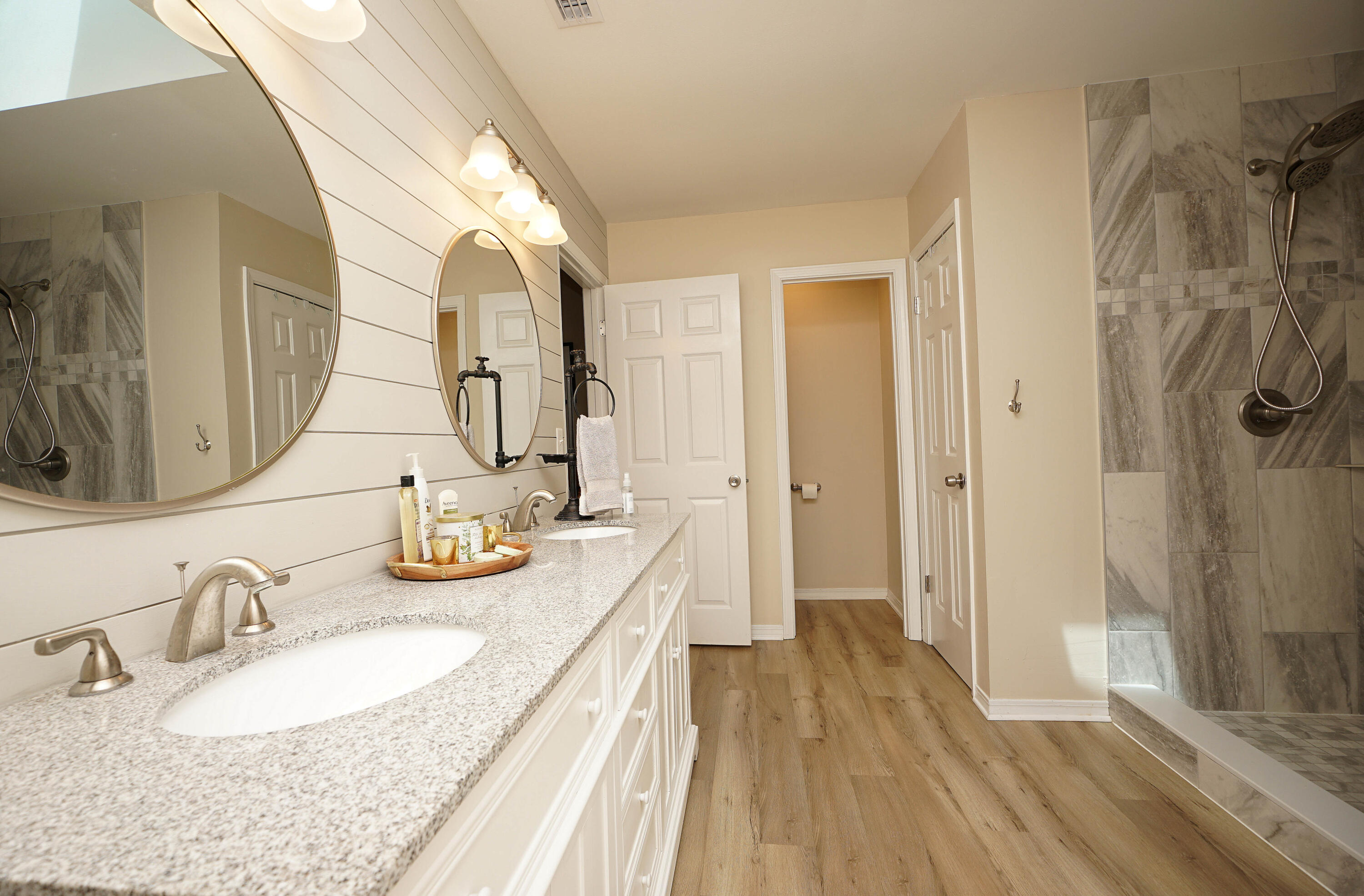 BLUEWATER BAY VILLAGE 1B - Residential