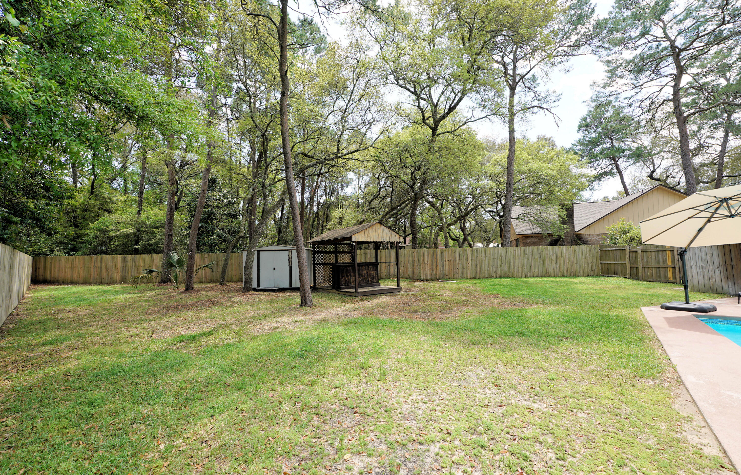 BLUEWATER BAY VILLAGE 1B - Residential