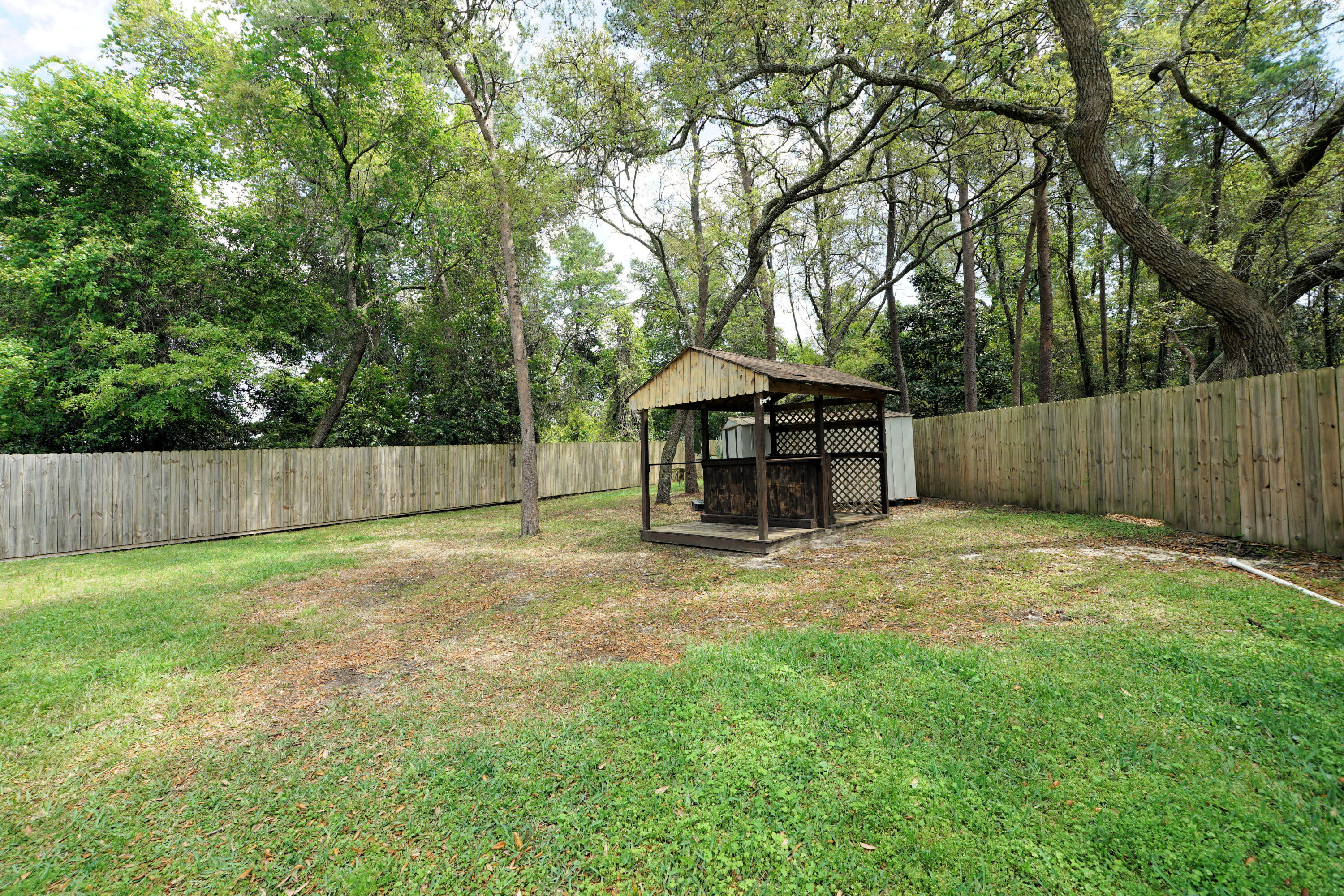 BLUEWATER BAY VILLAGE 1B - Residential