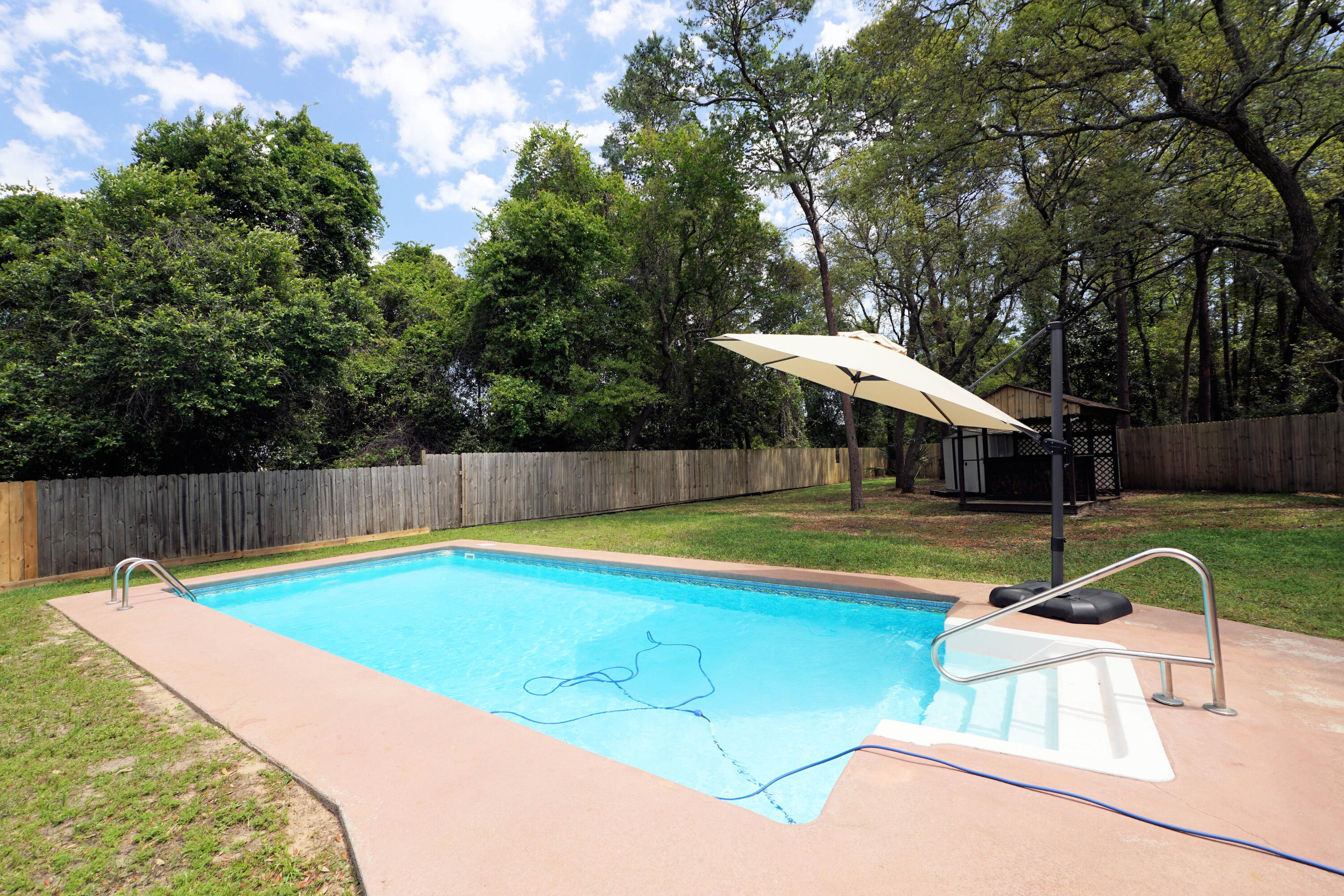BLUEWATER BAY VILLAGE 1B - Residential