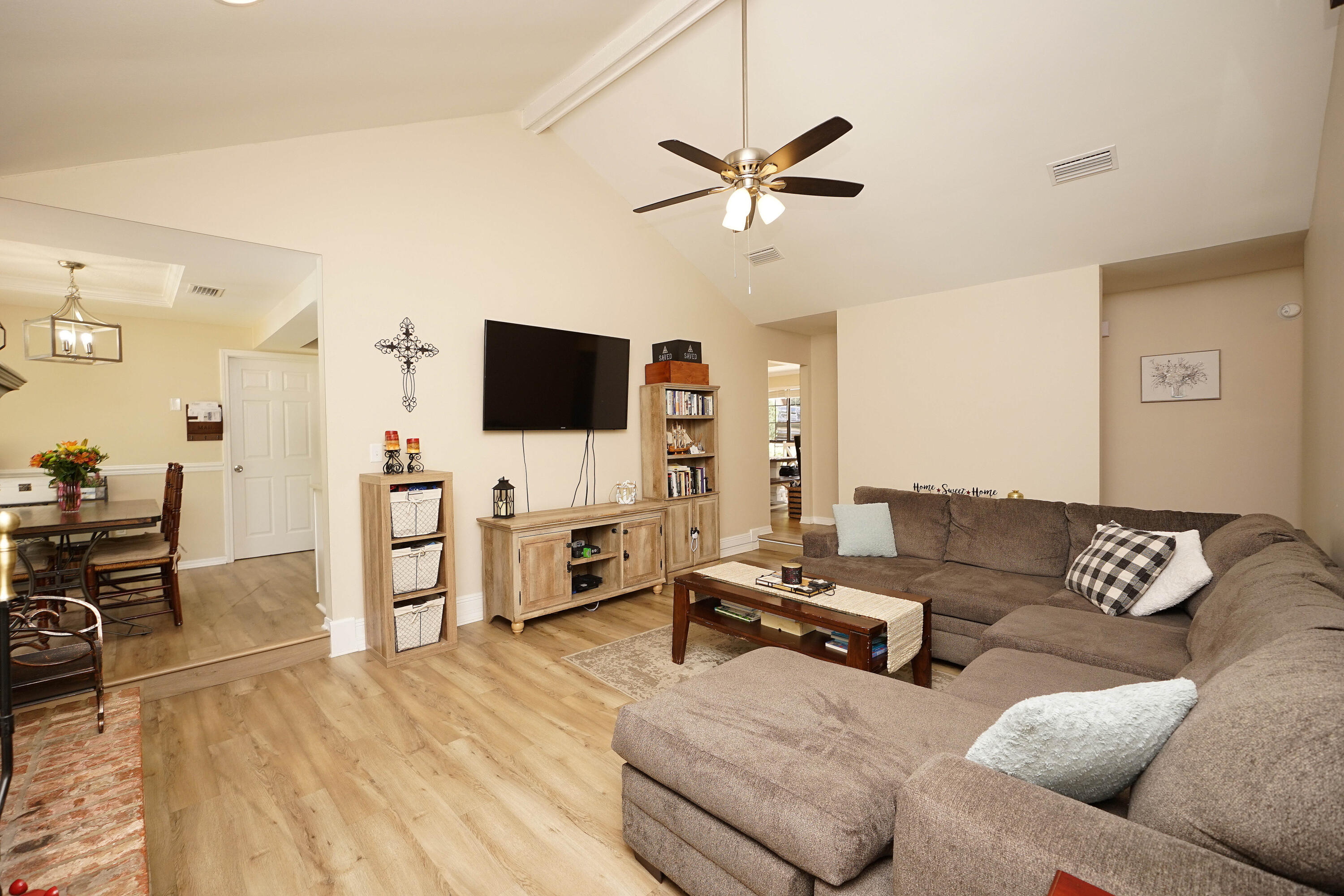 BLUEWATER BAY VILLAGE 1B - Residential