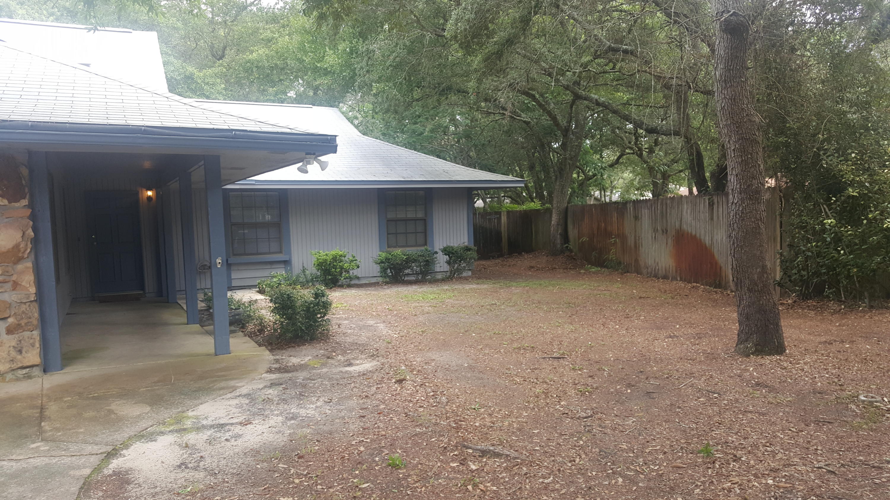 BERKSHIRE WOODS - Residential Lease