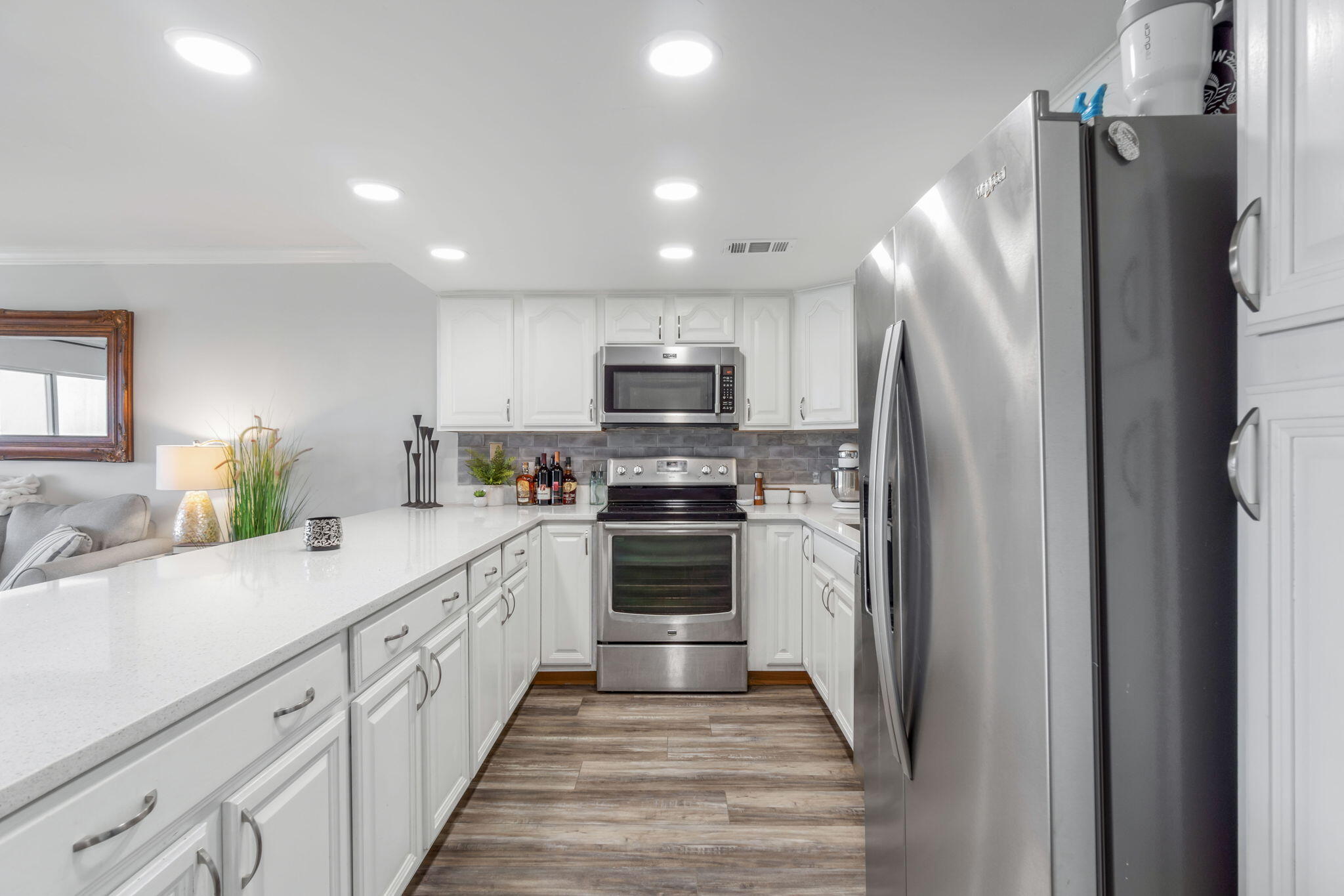 VALENCIA CONDO - Residential Lease