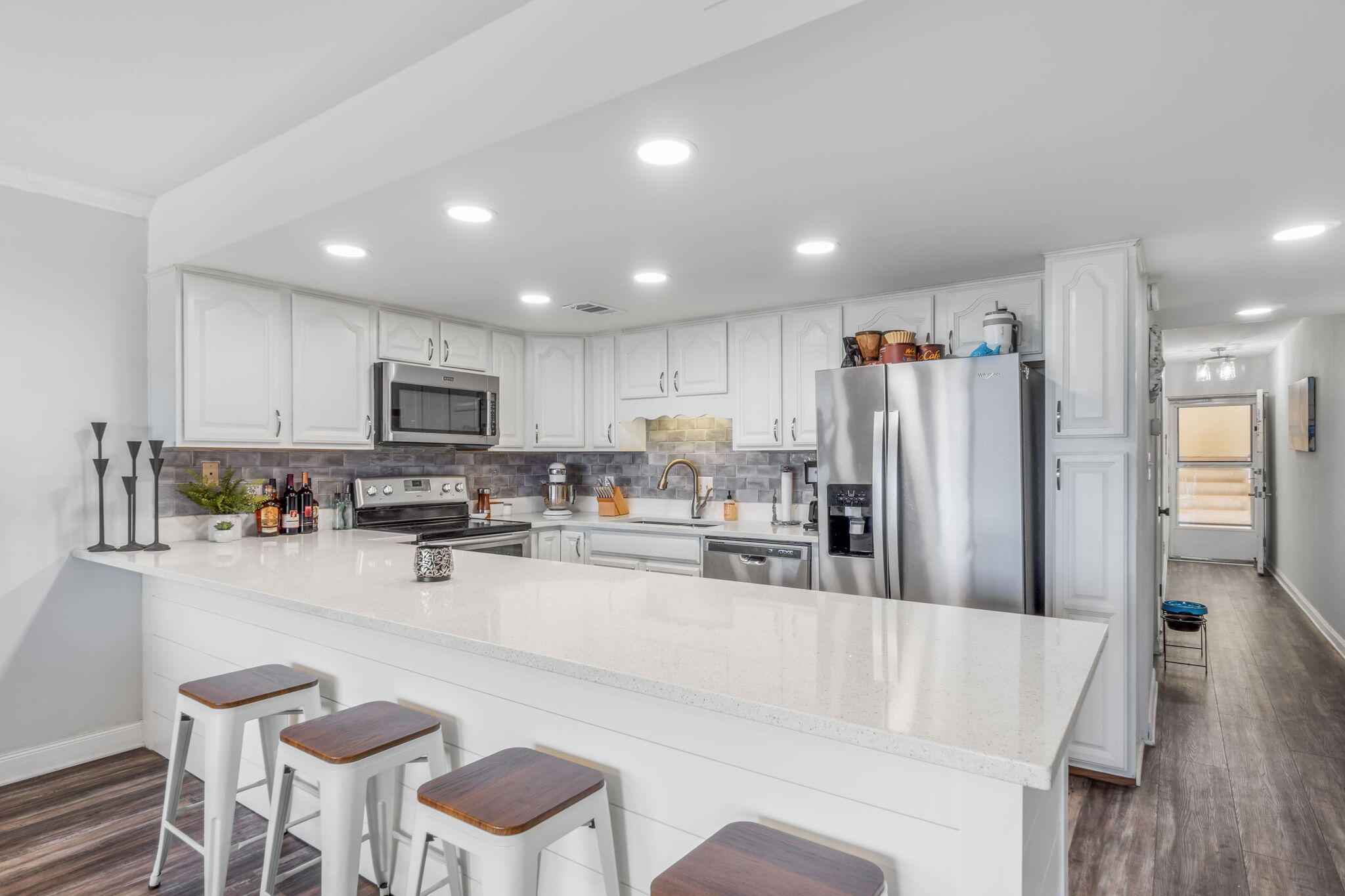 VALENCIA CONDO - Residential Lease