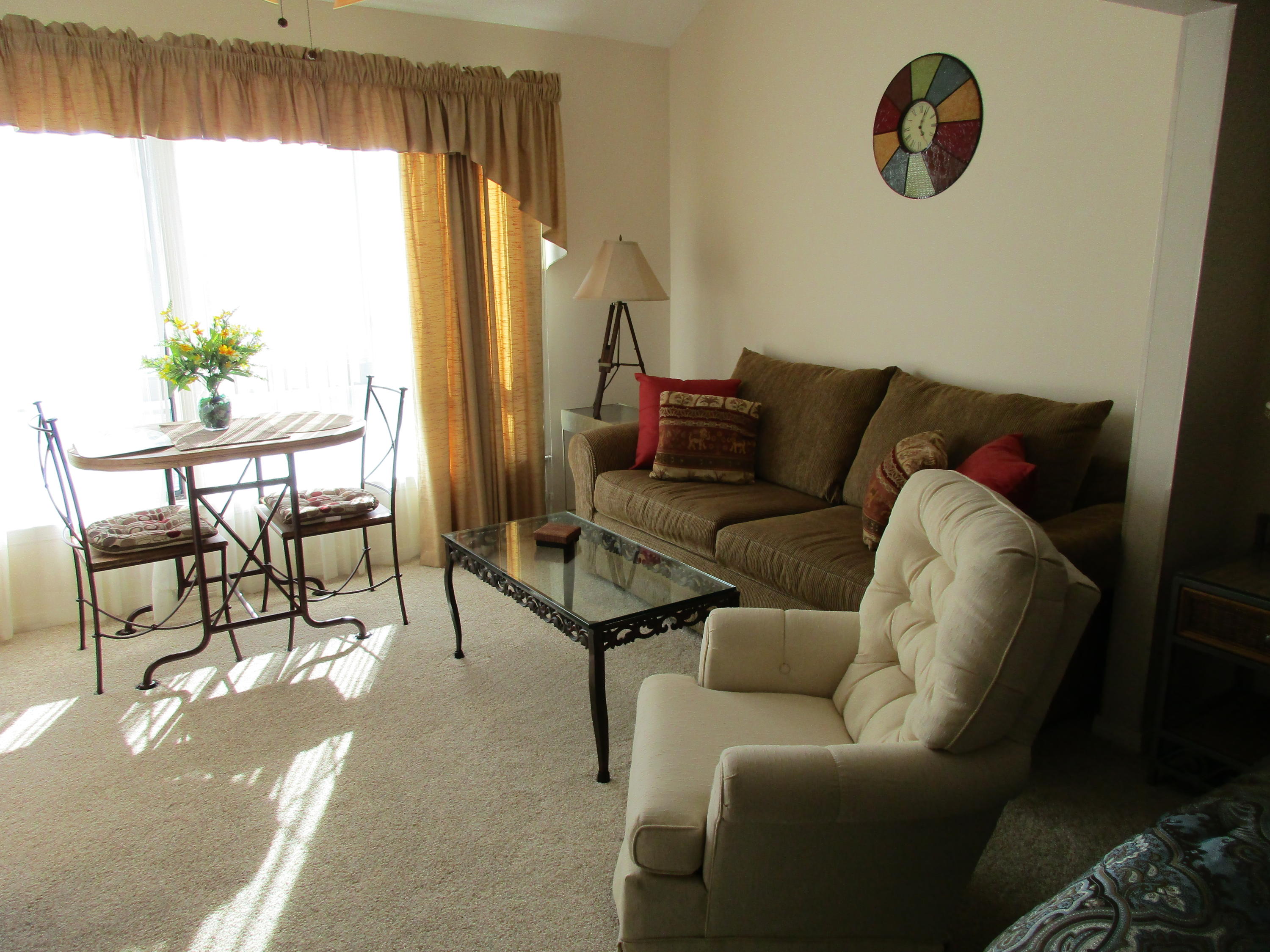 BAY VILLAS CONDOS - Residential Lease