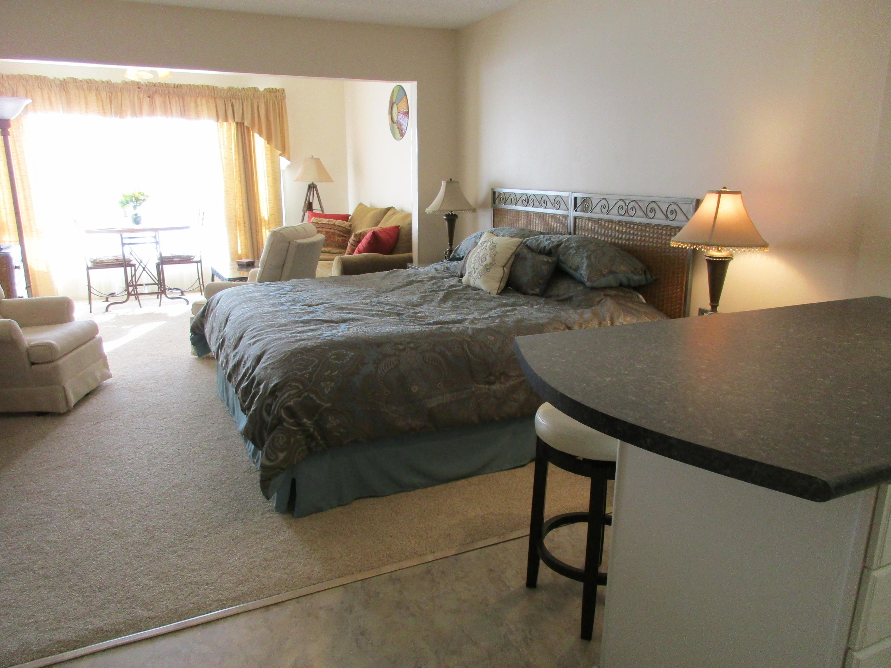 BAY VILLAS CONDOS - Residential Lease