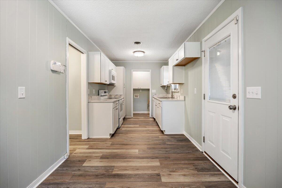 GATEWOOD ESTATES - Residential