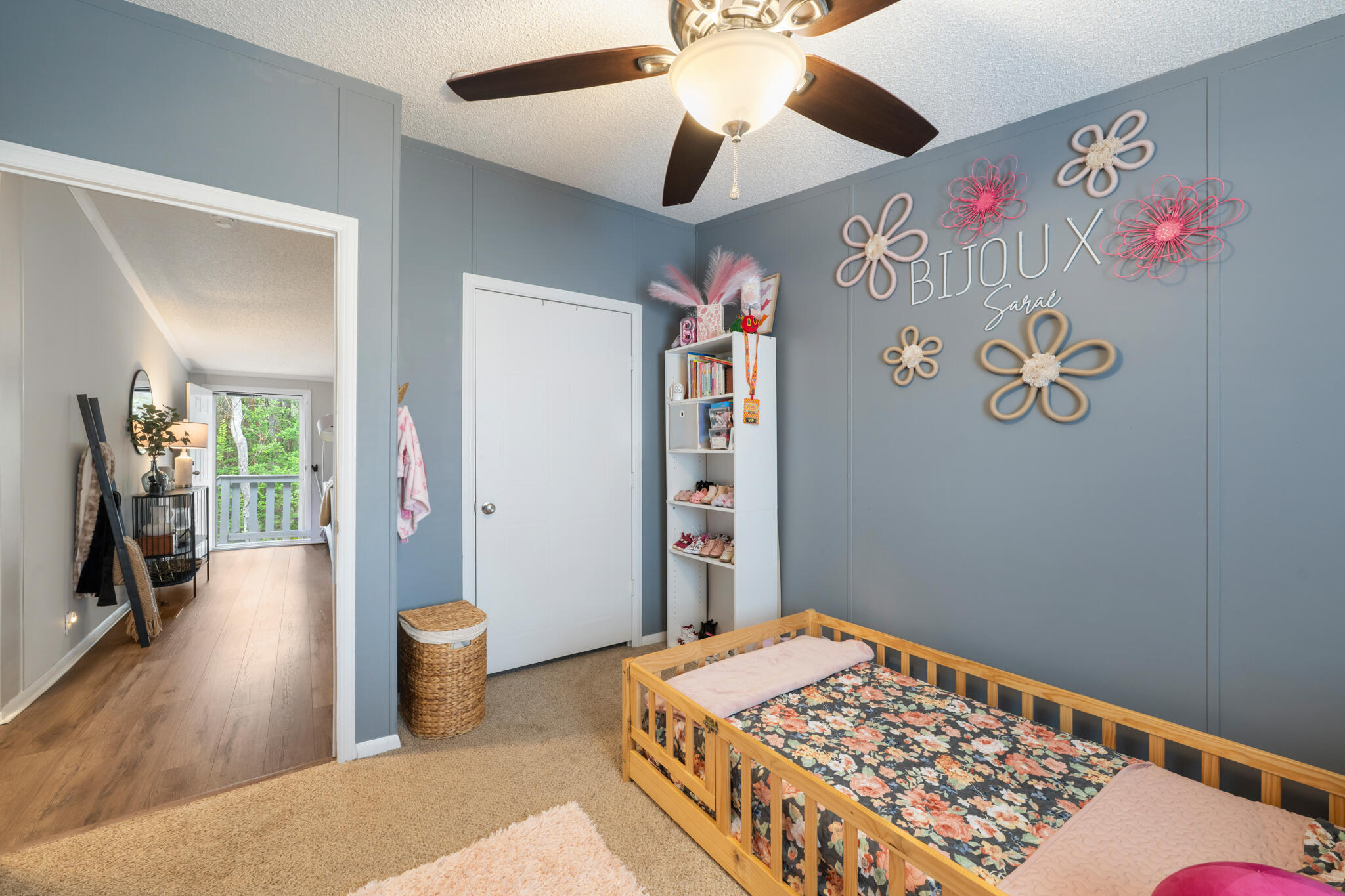 CRESCENT SHORES - Residential