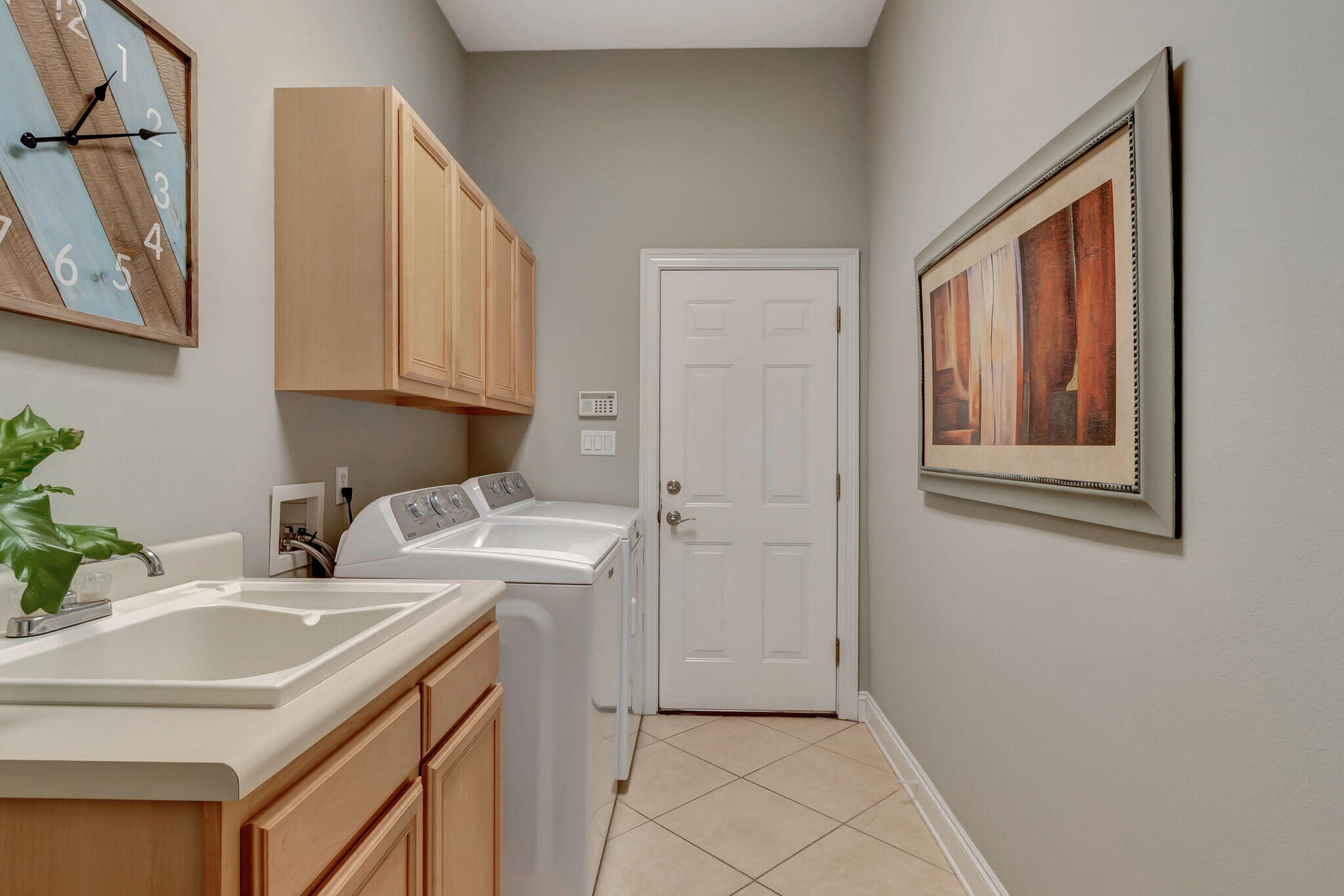EMERALD BAY PH 1A - Residential