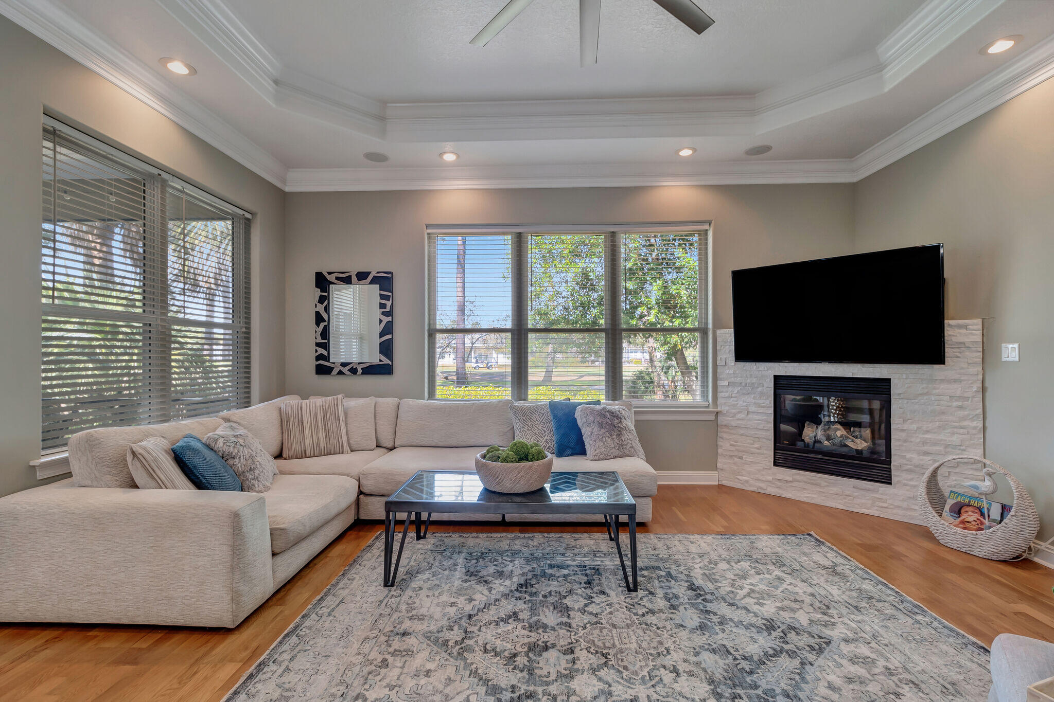 EMERALD BAY PH 1A - Residential