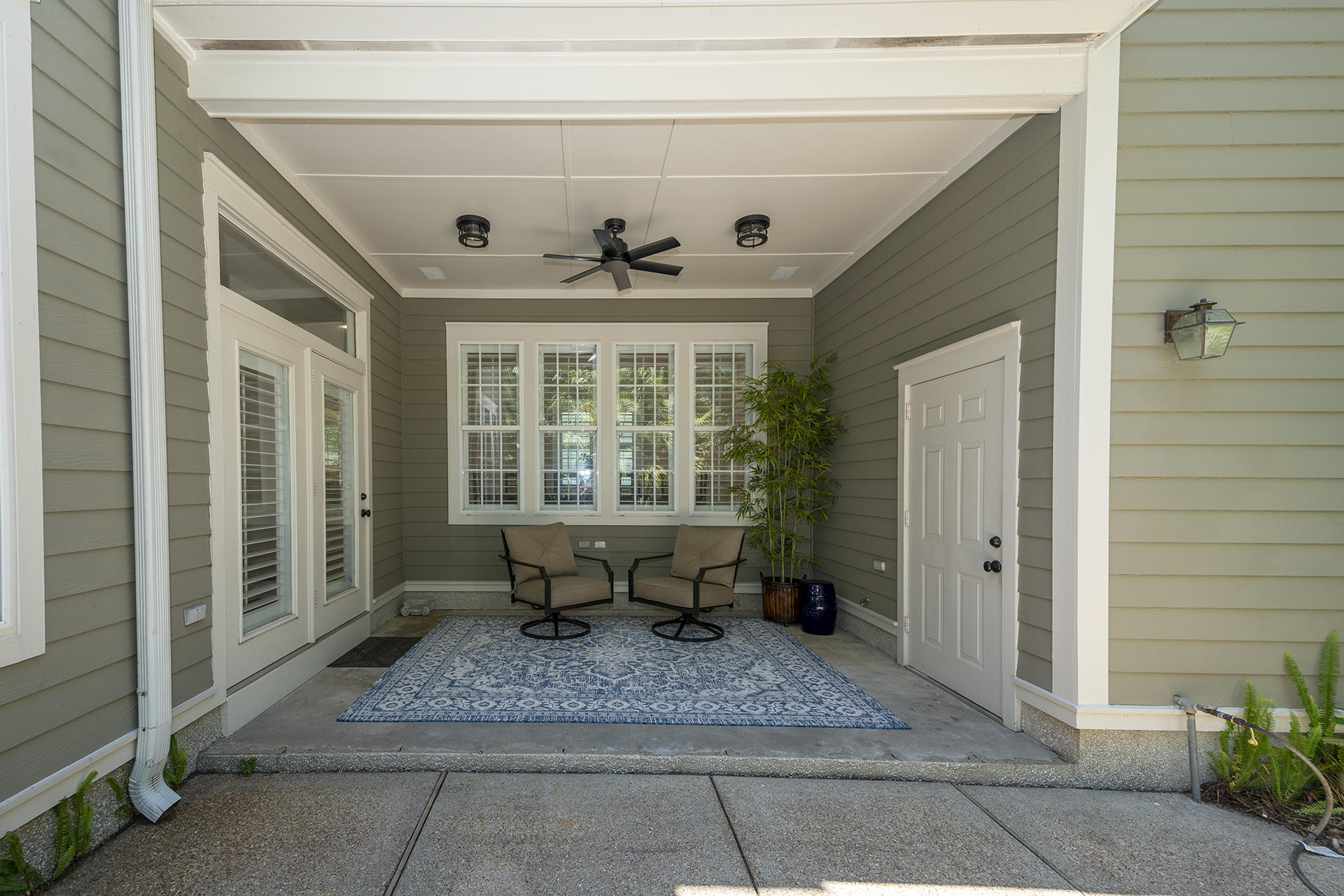 BAY OAKS S/D - Residential
