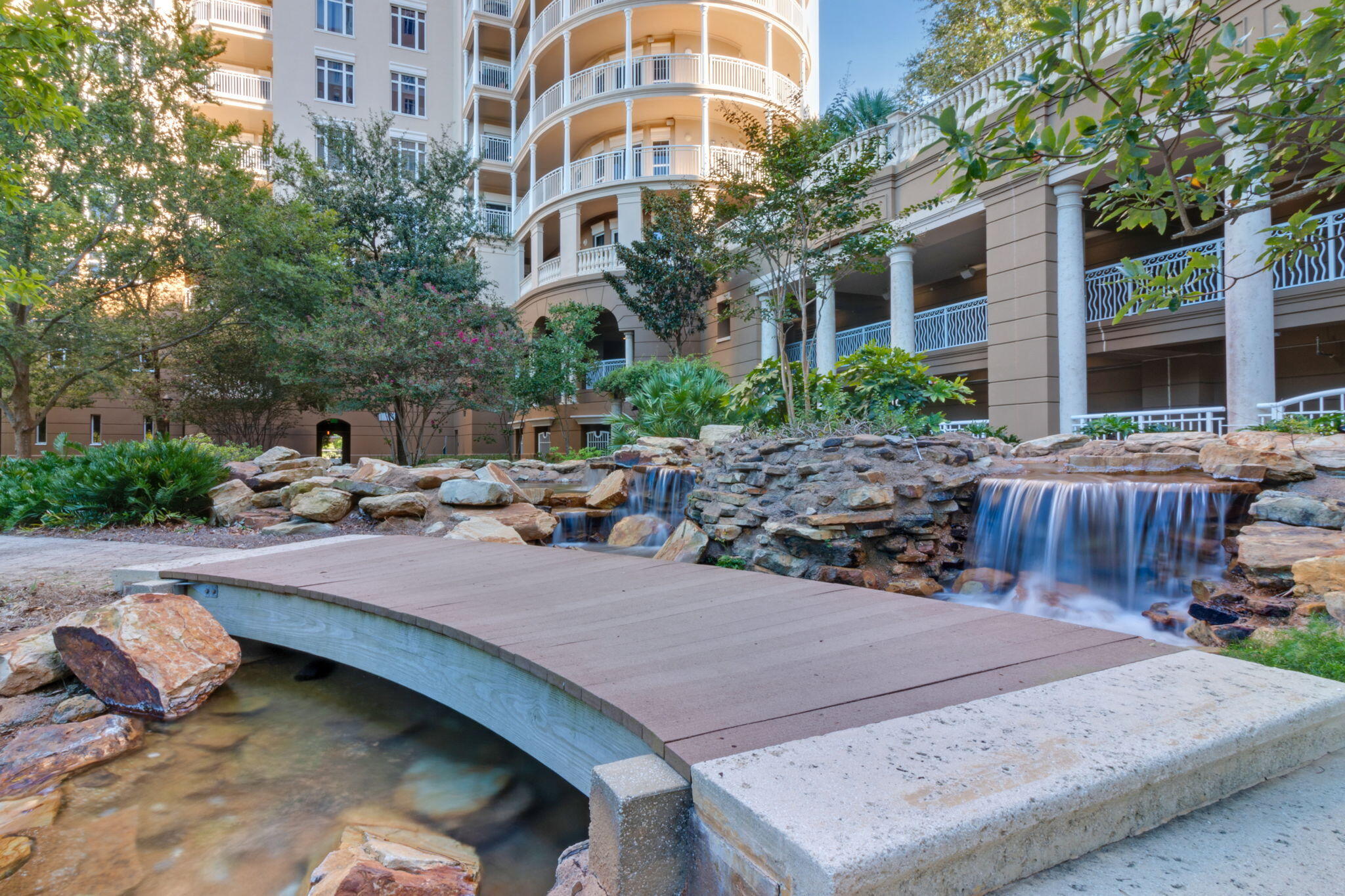 ONE WATER PLACE AT KELLY PLANTATION - Residential