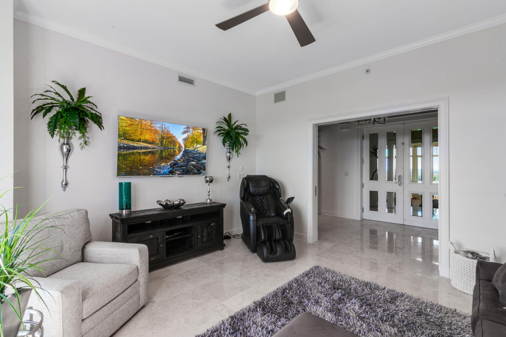 ONE WATER PLACE AT KELLY PLANTATION - Residential
