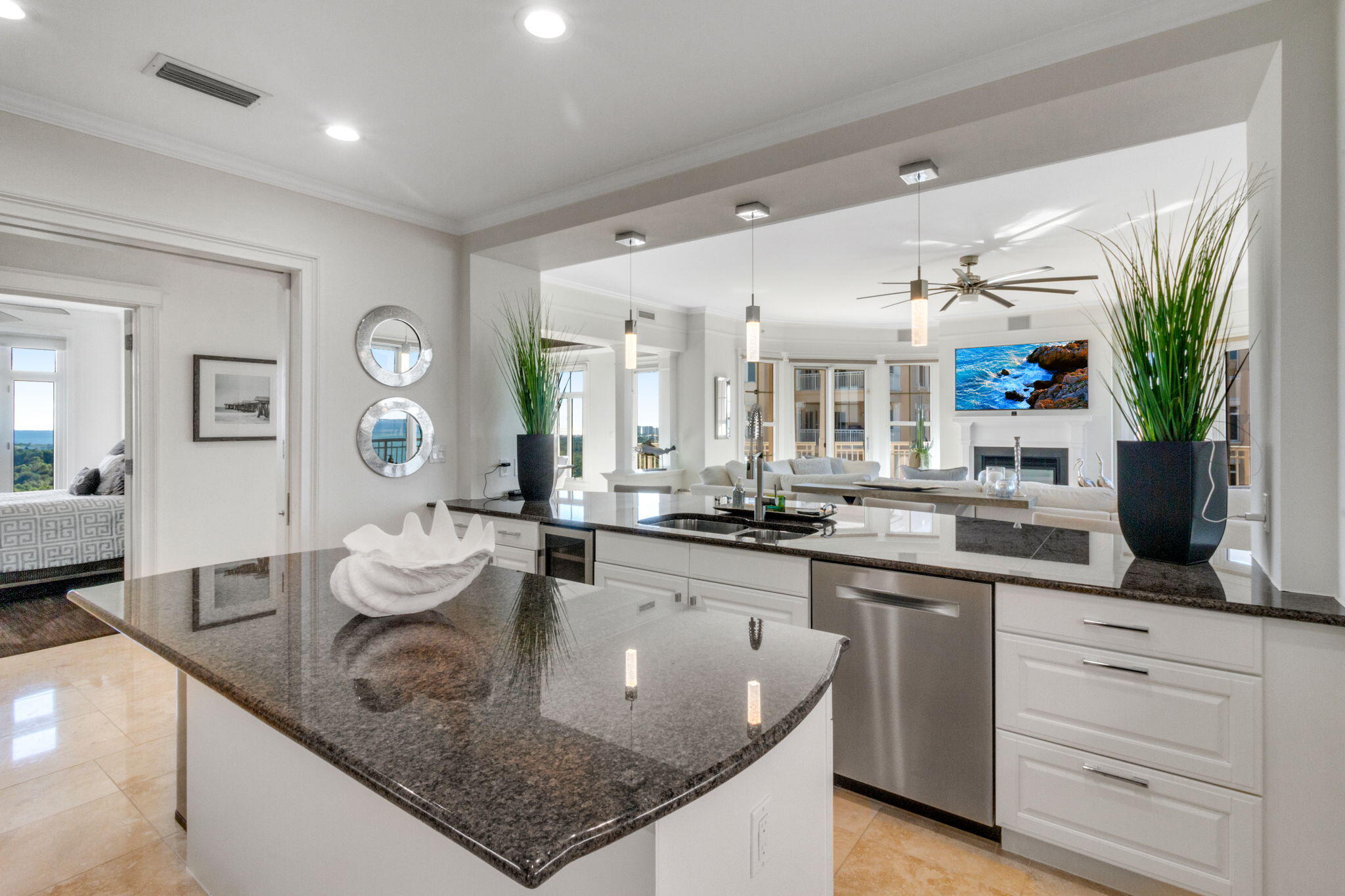 ONE WATER PLACE AT KELLY PLANTATION - Residential