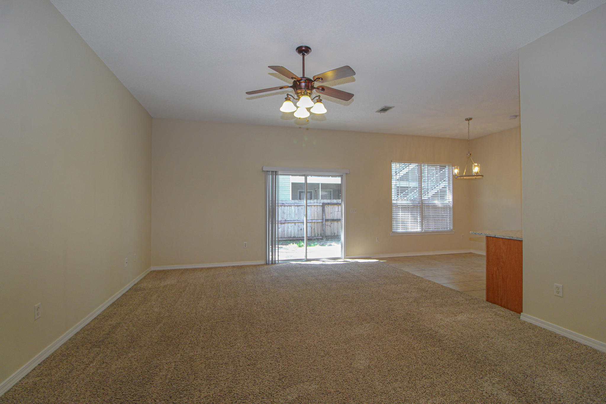 BRADYS S/D - Residential Lease