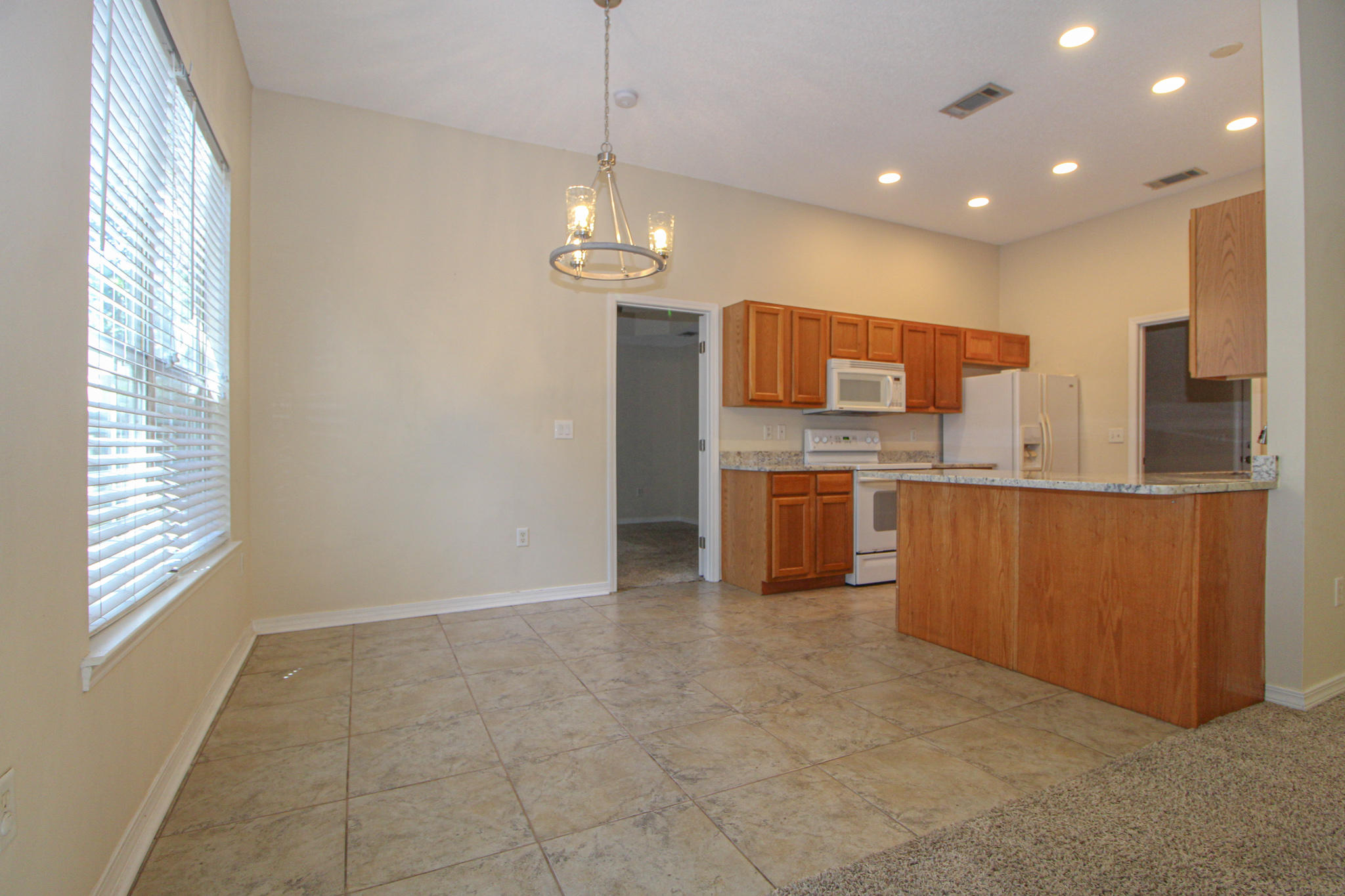BRADYS S/D - Residential Lease
