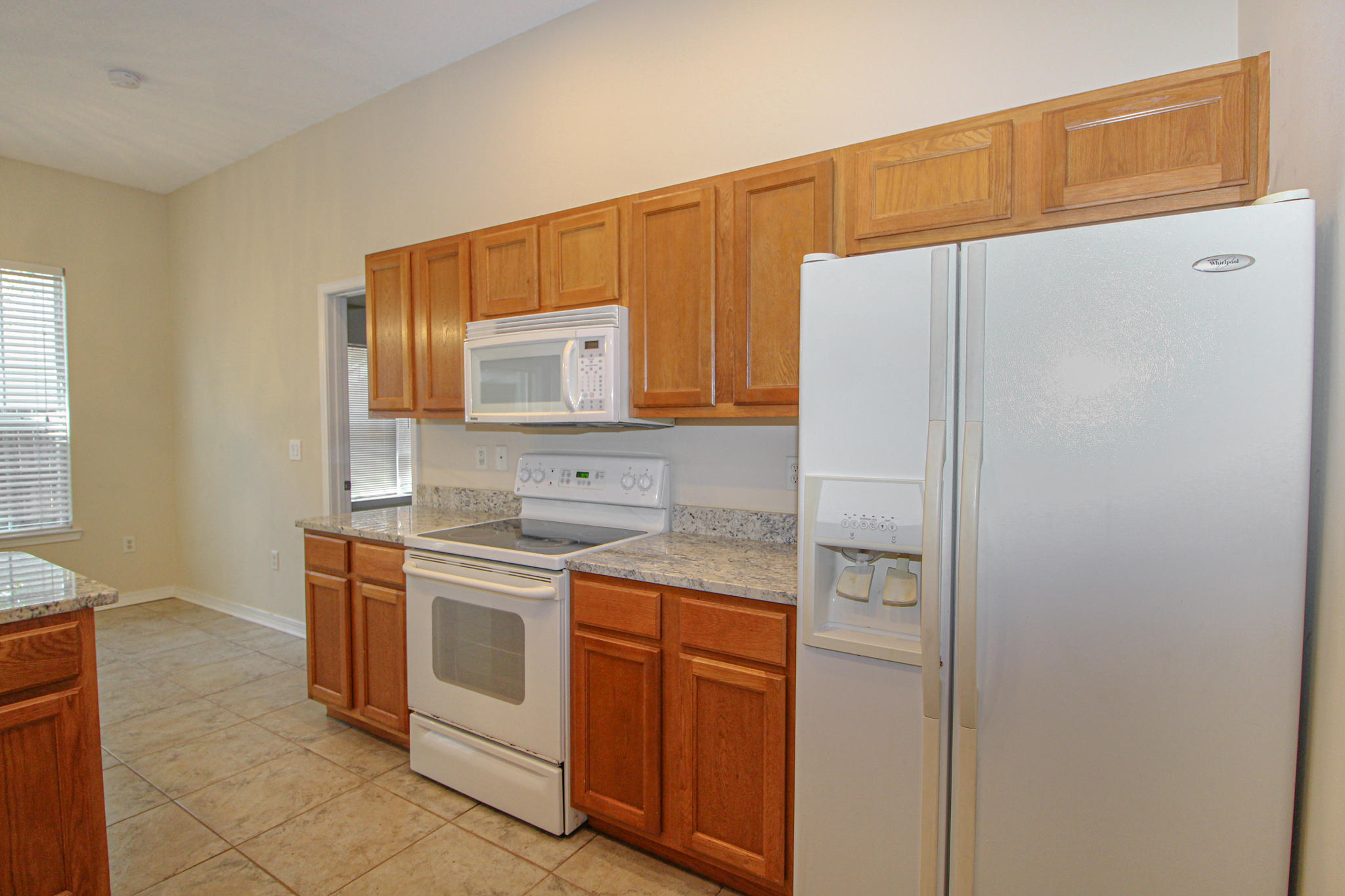 BRADYS S/D - Residential Lease