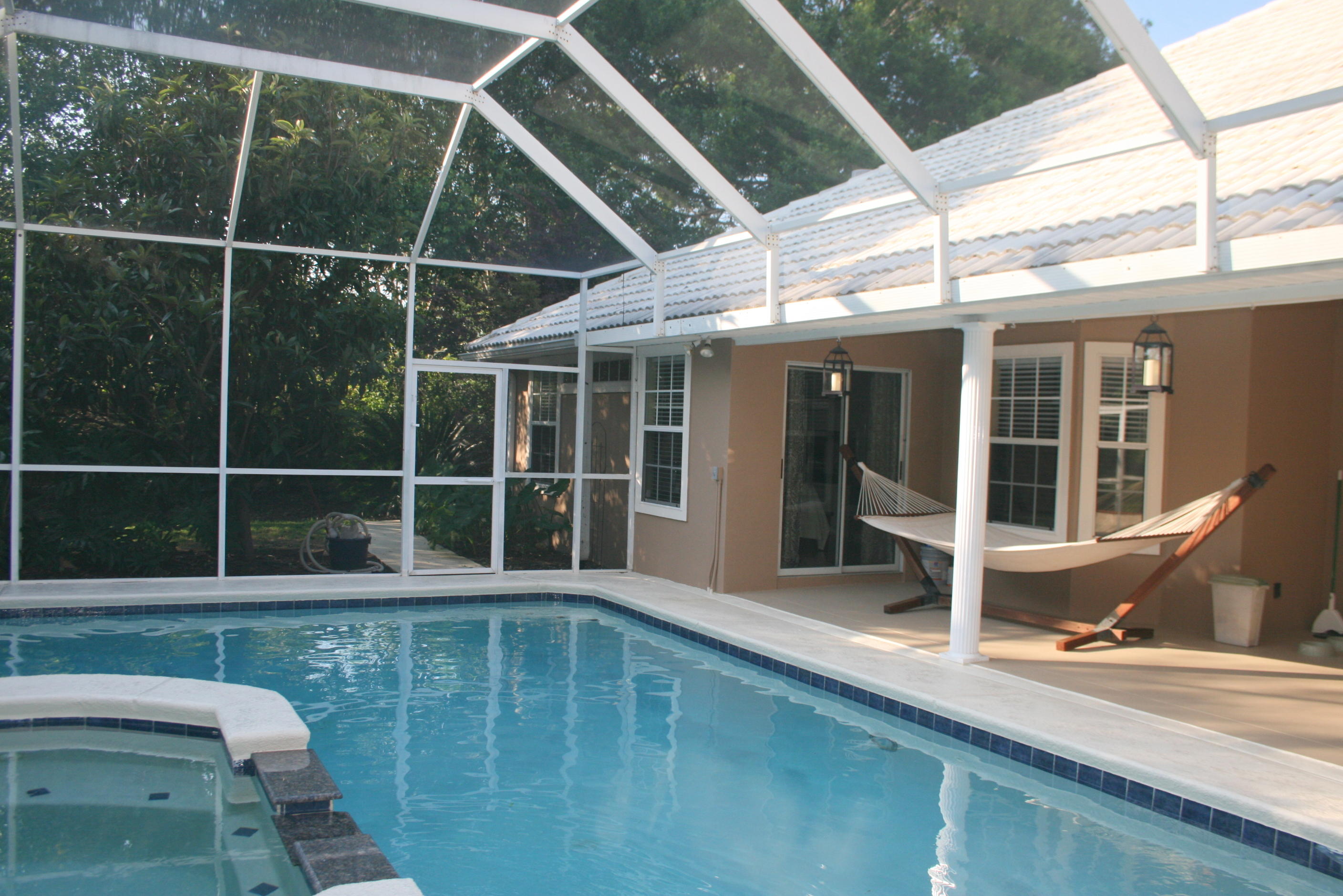 GLENLAKE PH 1 - Residential