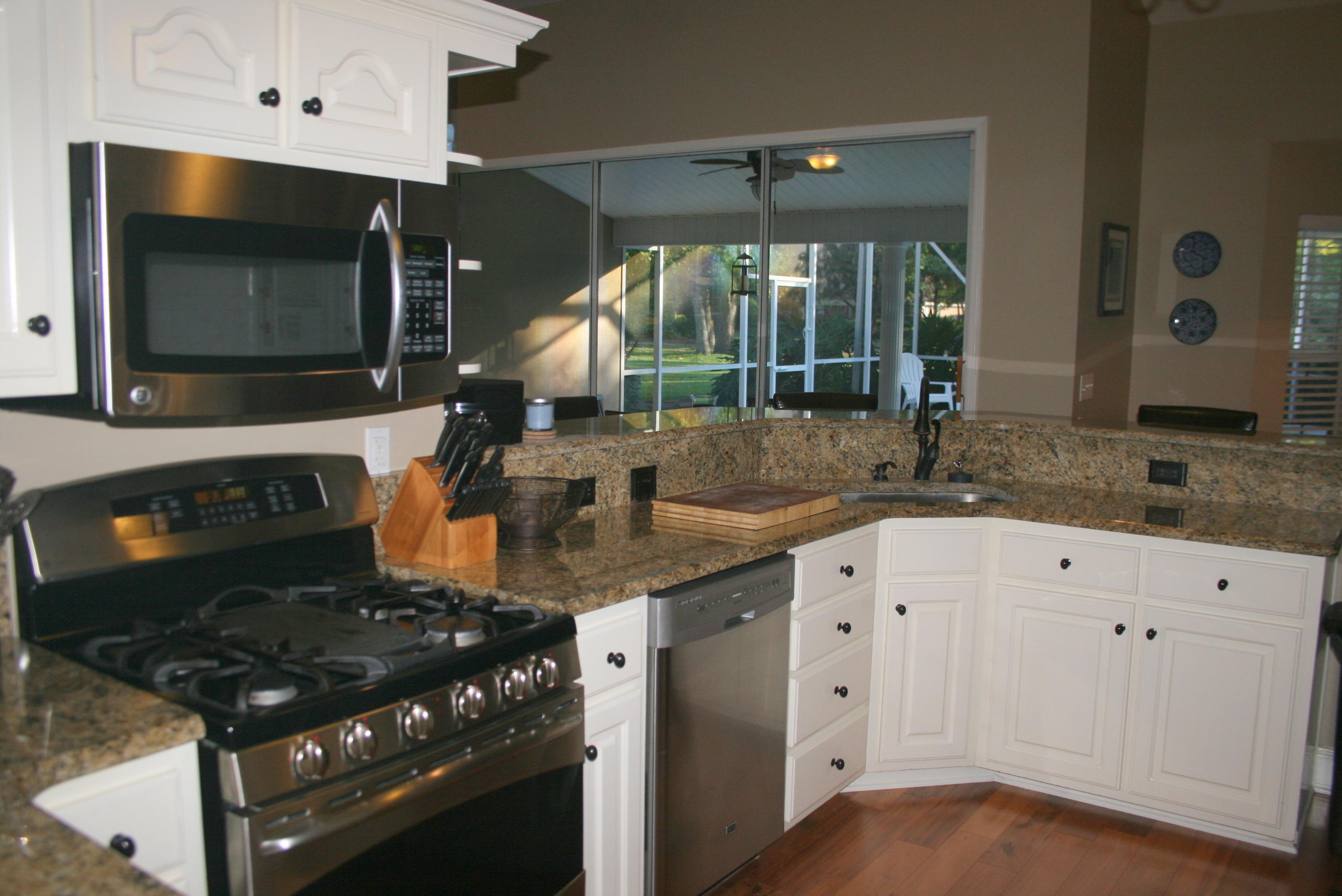 GLENLAKE PH 1 - Residential