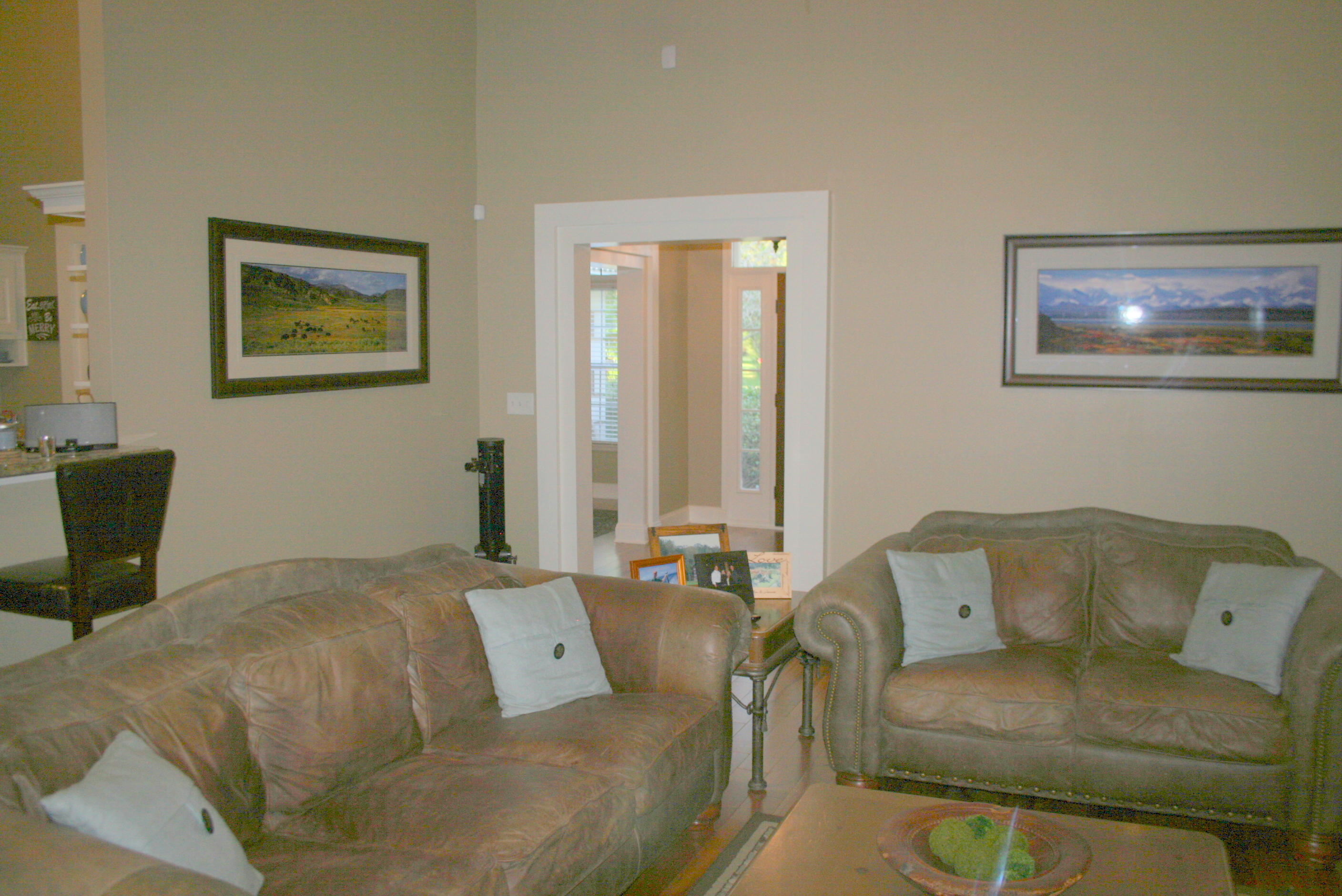 GLENLAKE PH 1 - Residential