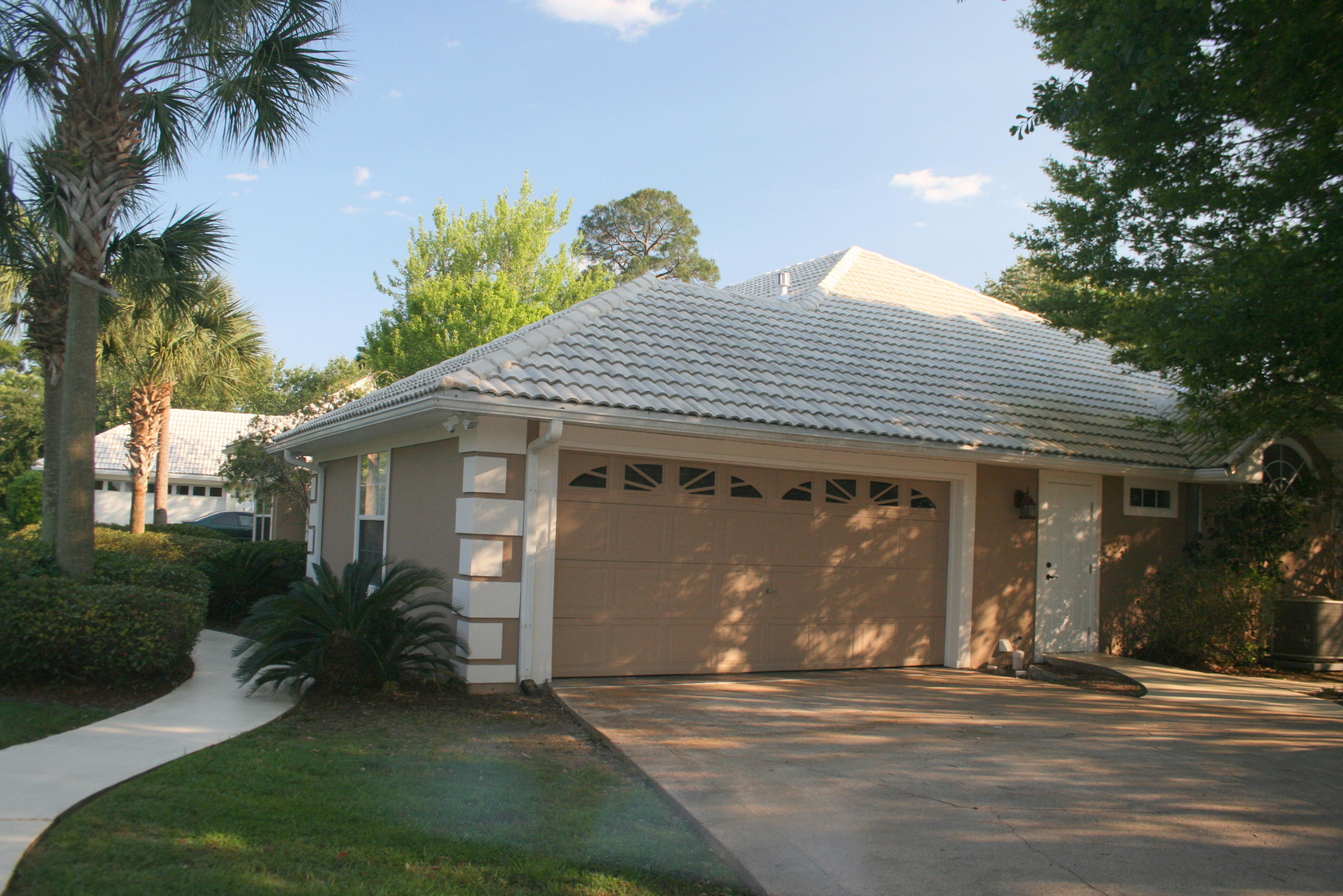 GLENLAKE PH 1 - Residential