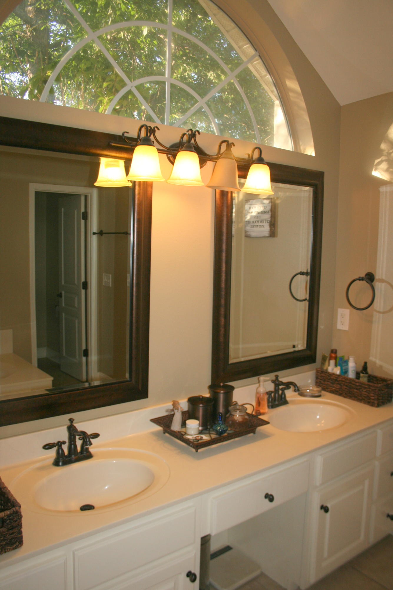 GLENLAKE PH 1 - Residential
