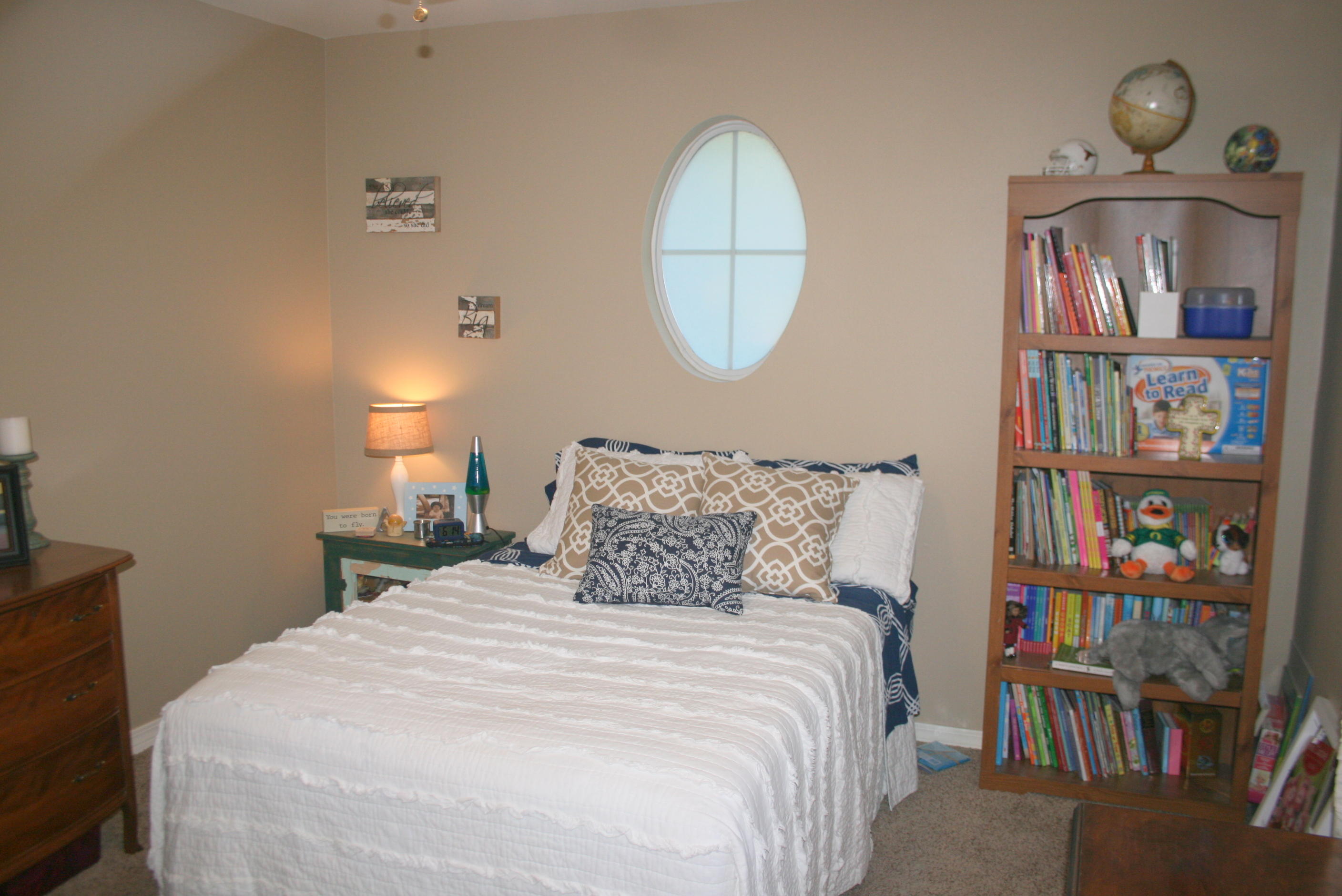 GLENLAKE PH 1 - Residential