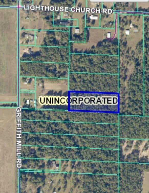 NO RECORDED SUBDIVISION - Land