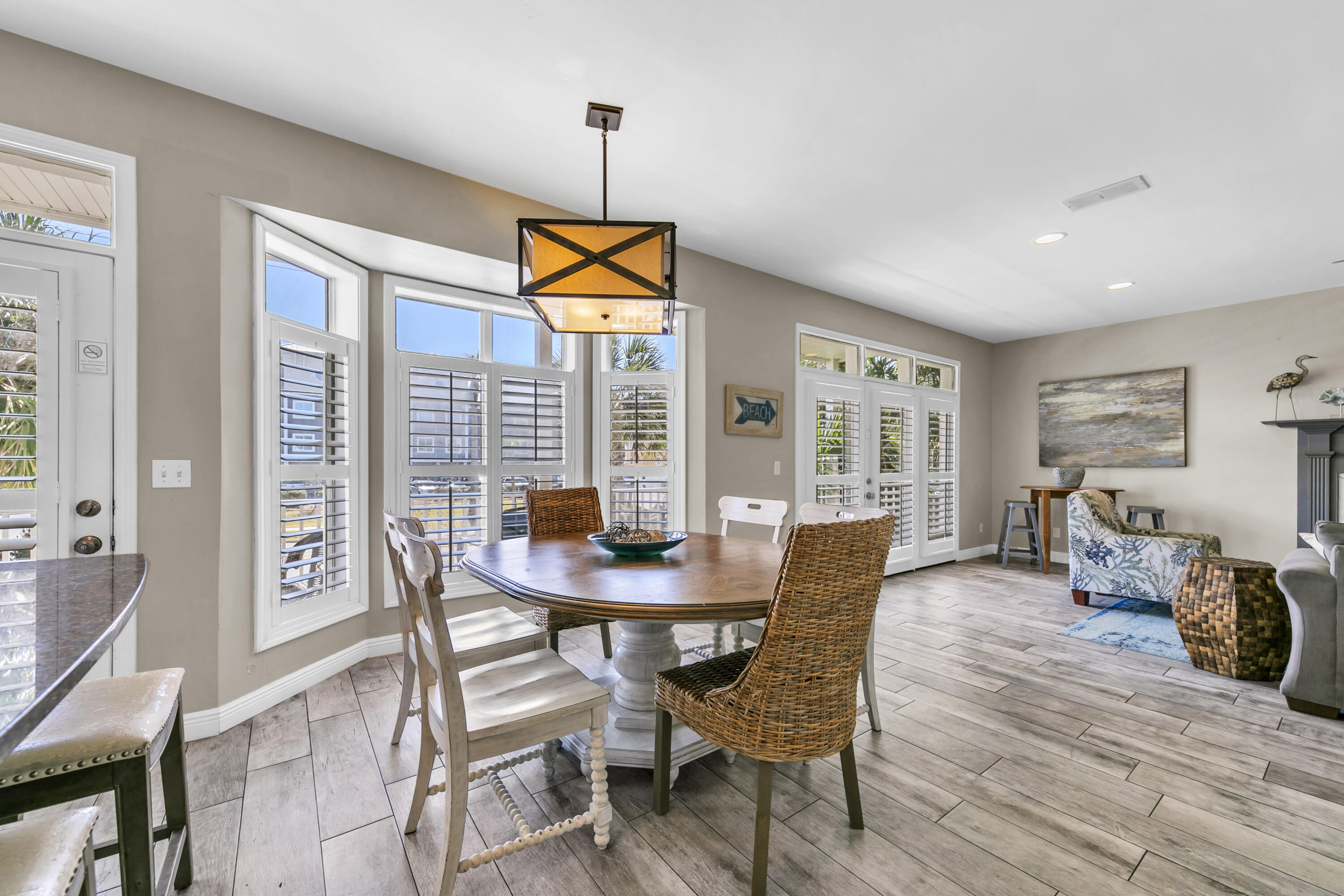 CRYSTAL BEACH - Residential