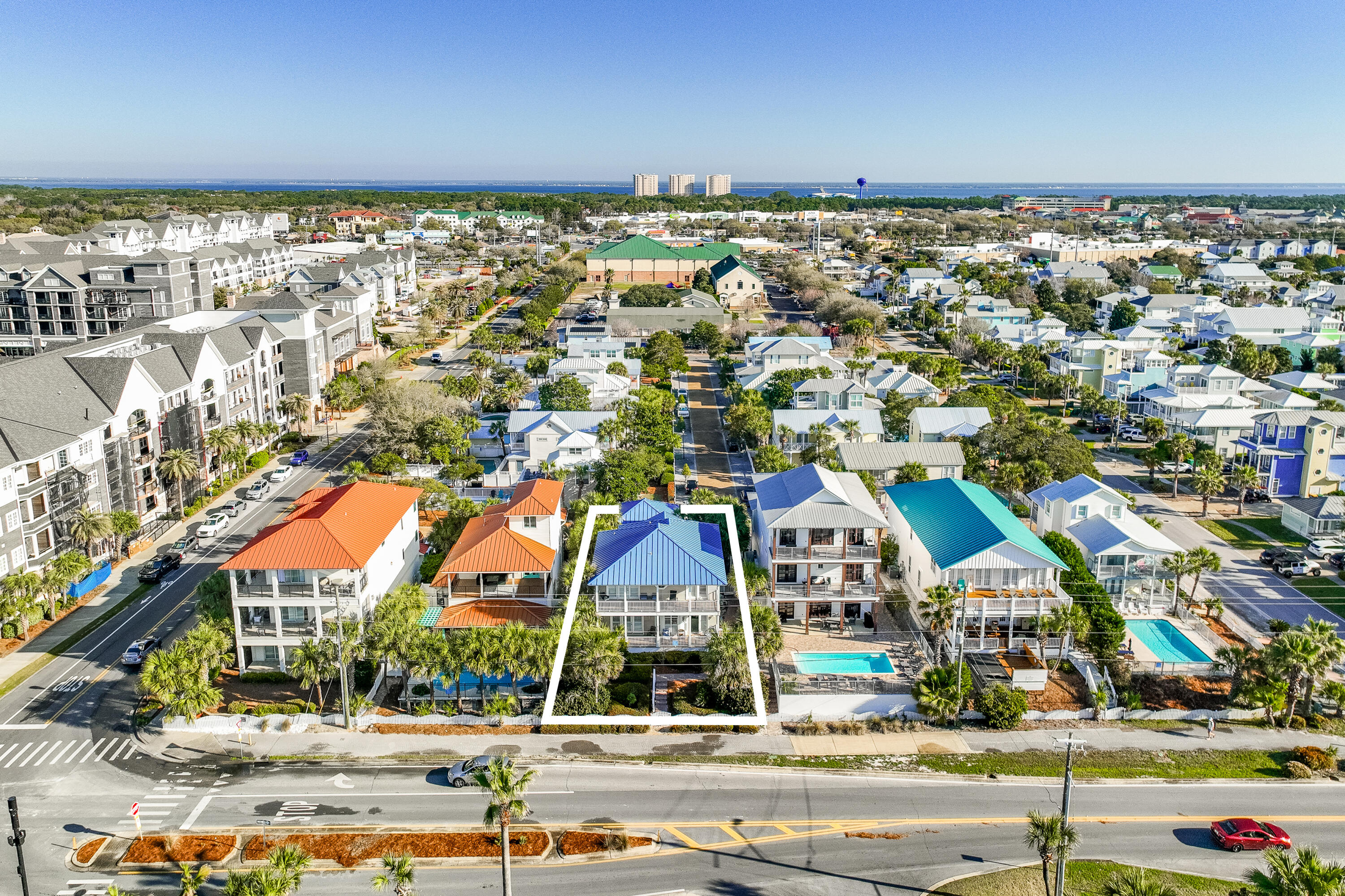 CRYSTAL BEACH - Residential