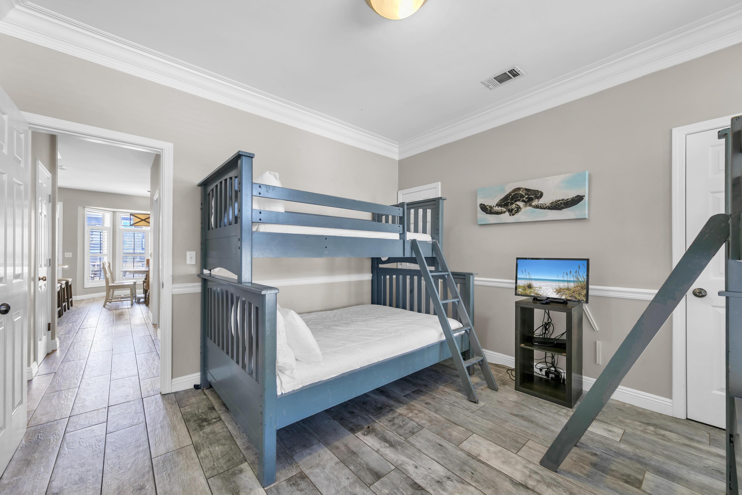 CRYSTAL BEACH - Residential