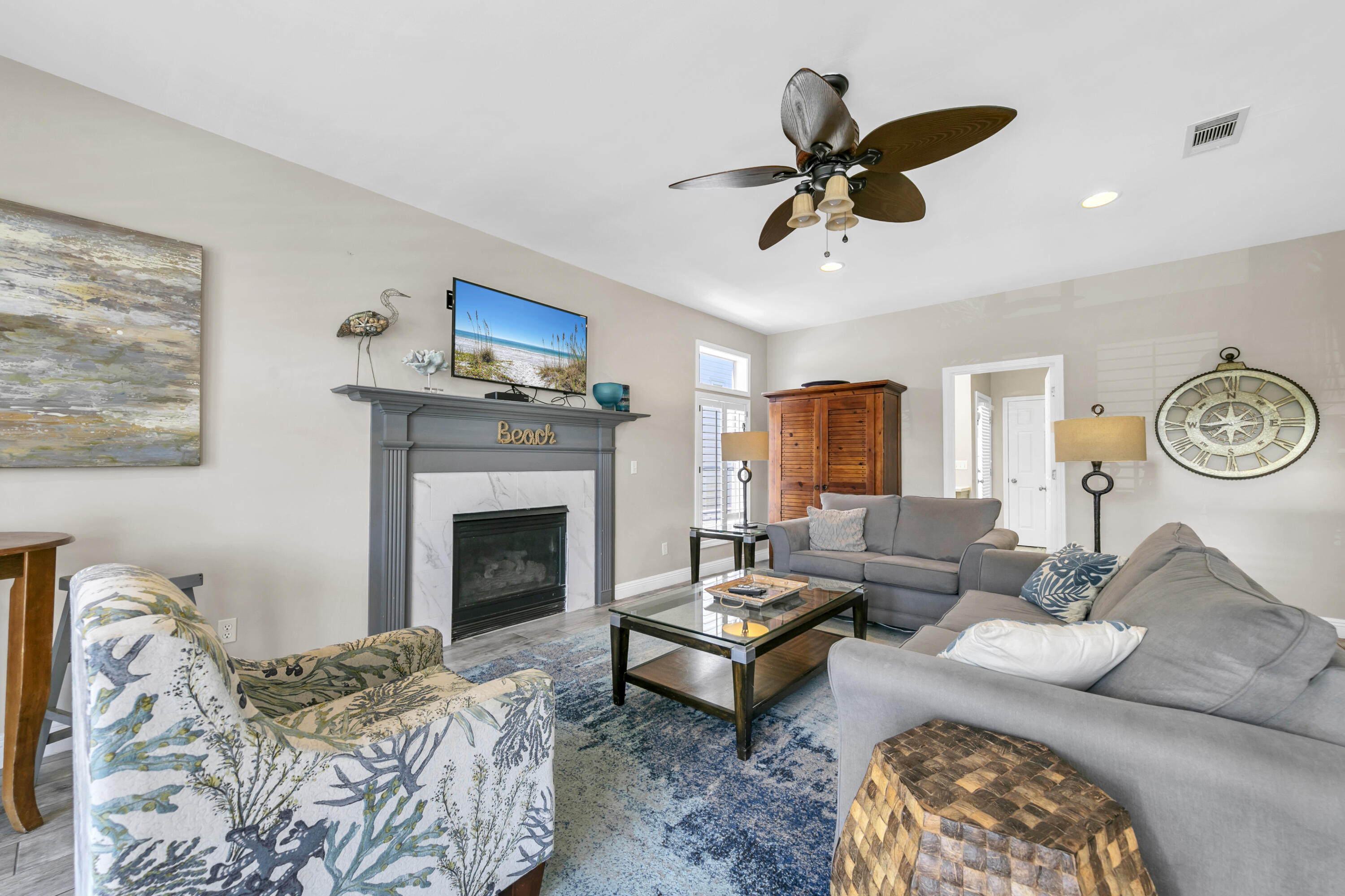 CRYSTAL BEACH - Residential