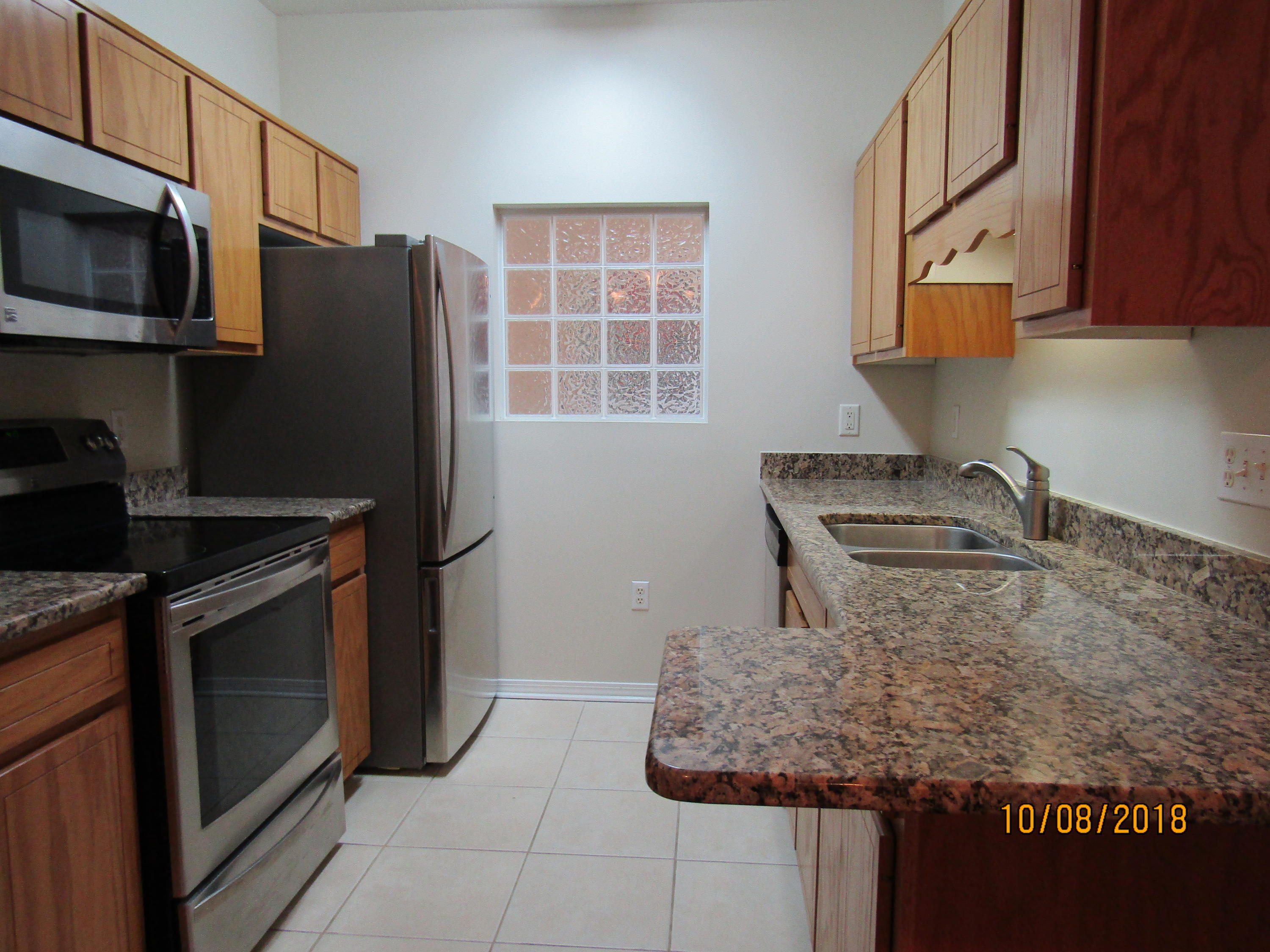the Oaks at Niceville condo, unit 219, building #5 - Residential Lease