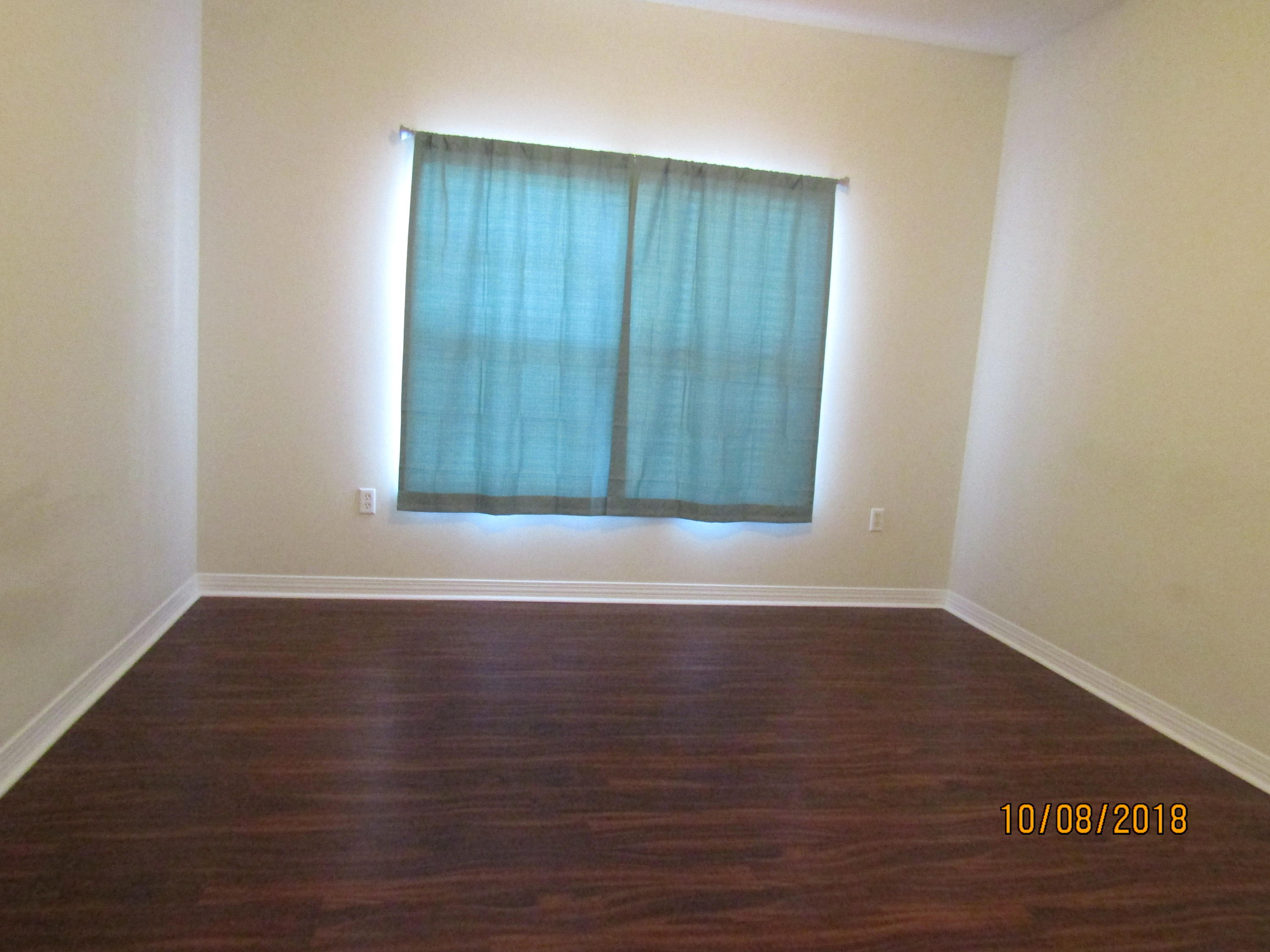 the Oaks at Niceville condo, unit 219, building #5 - Residential Lease