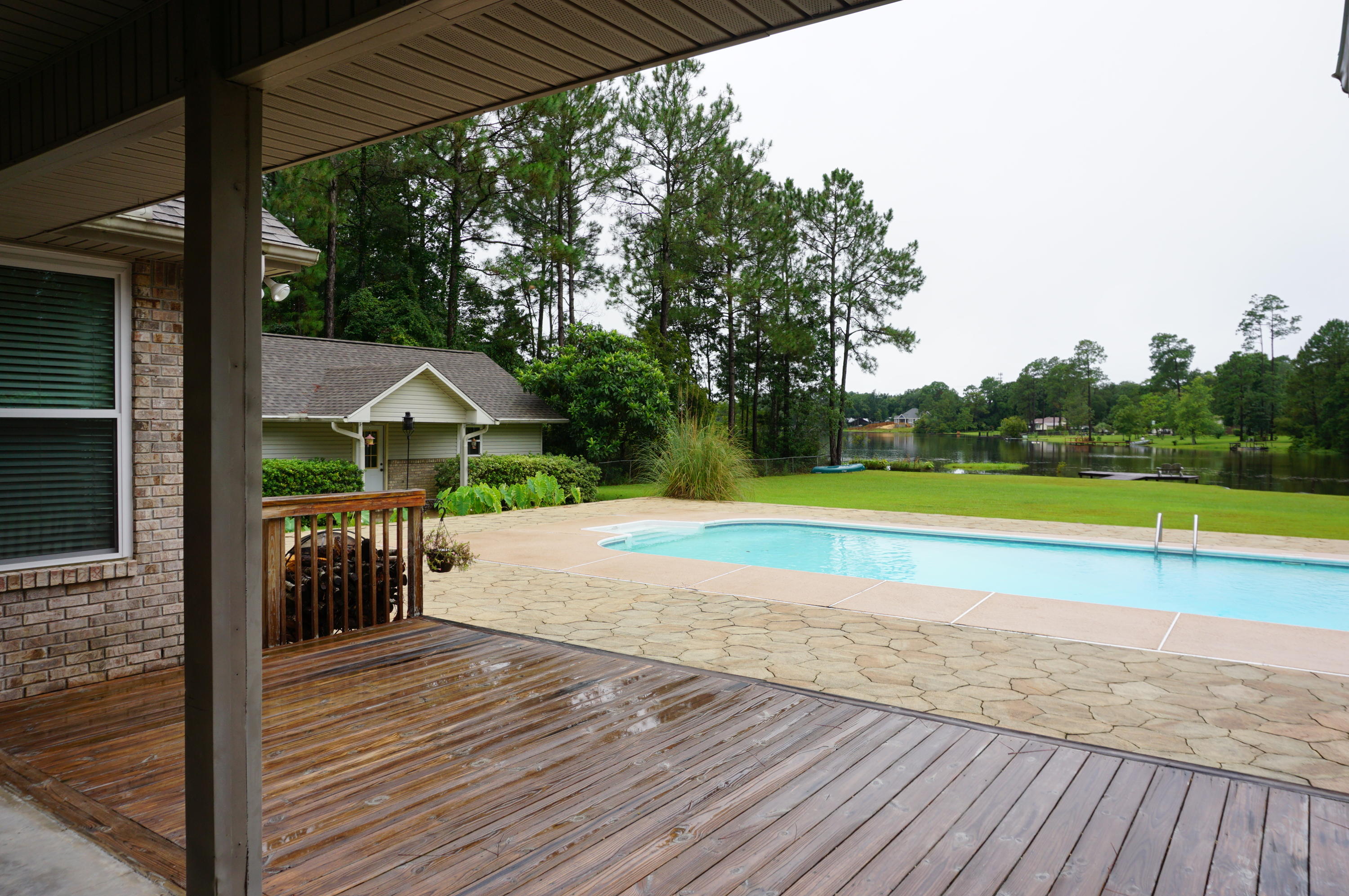 MEADOW LAKE ESTATES - Residential Lease