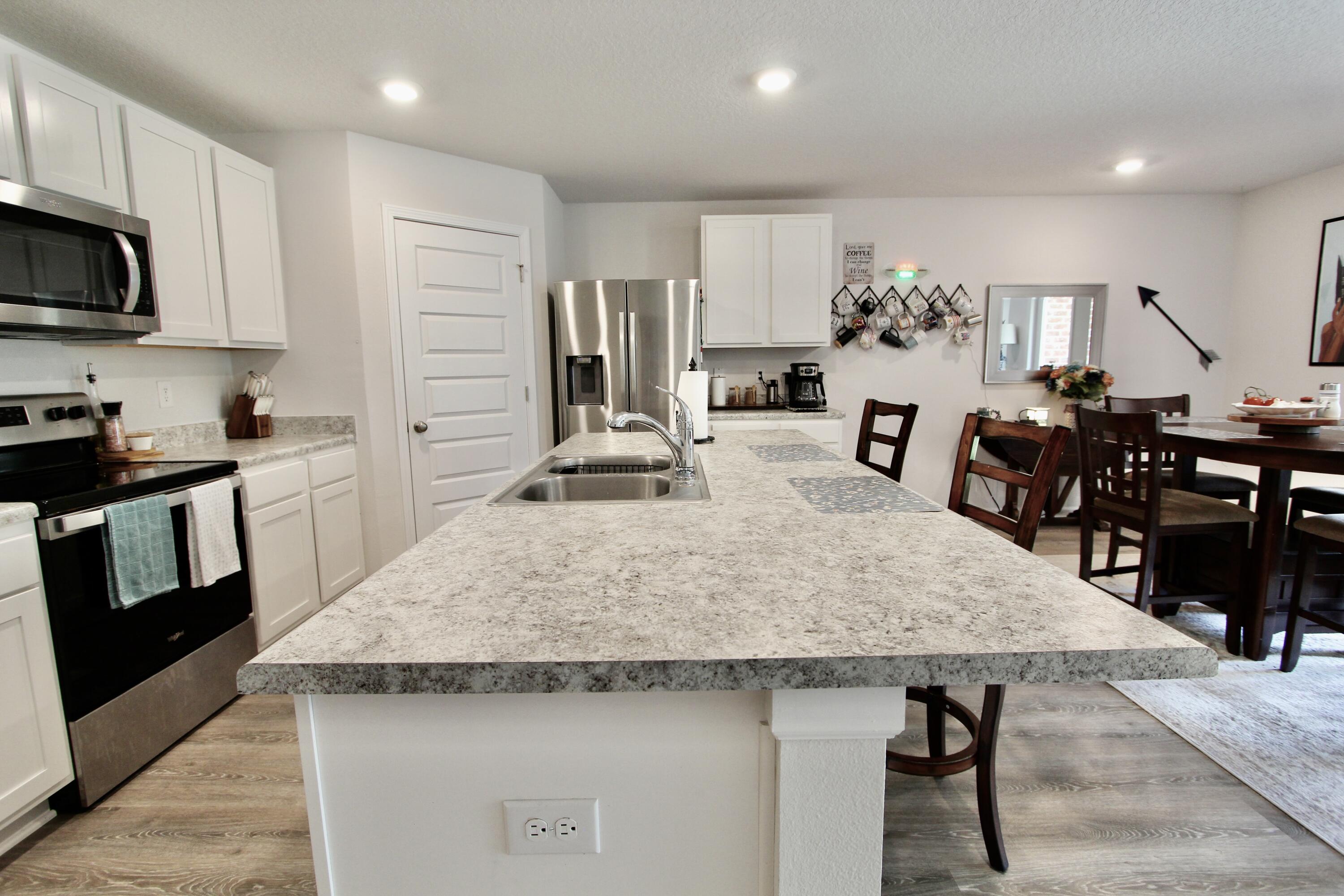 HERITAGE PLANTATION - Residential Lease