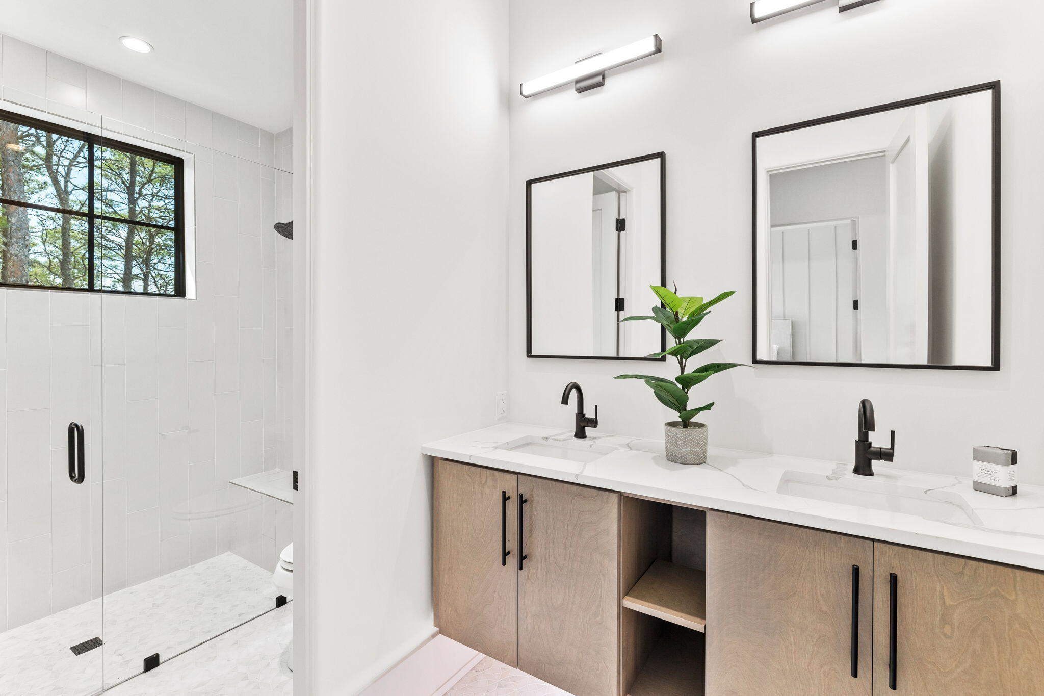 SWEET BAY - Residential