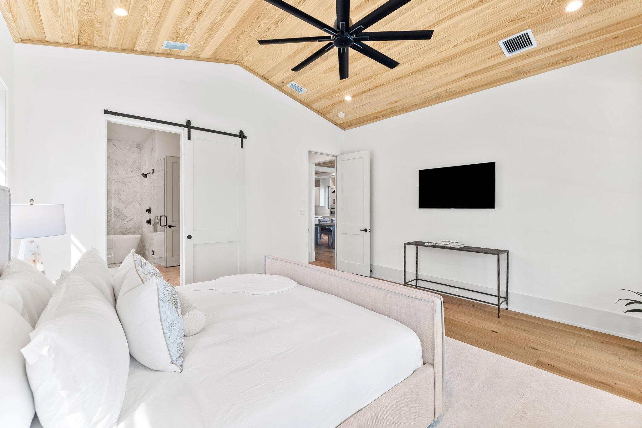 SWEET BAY - Residential