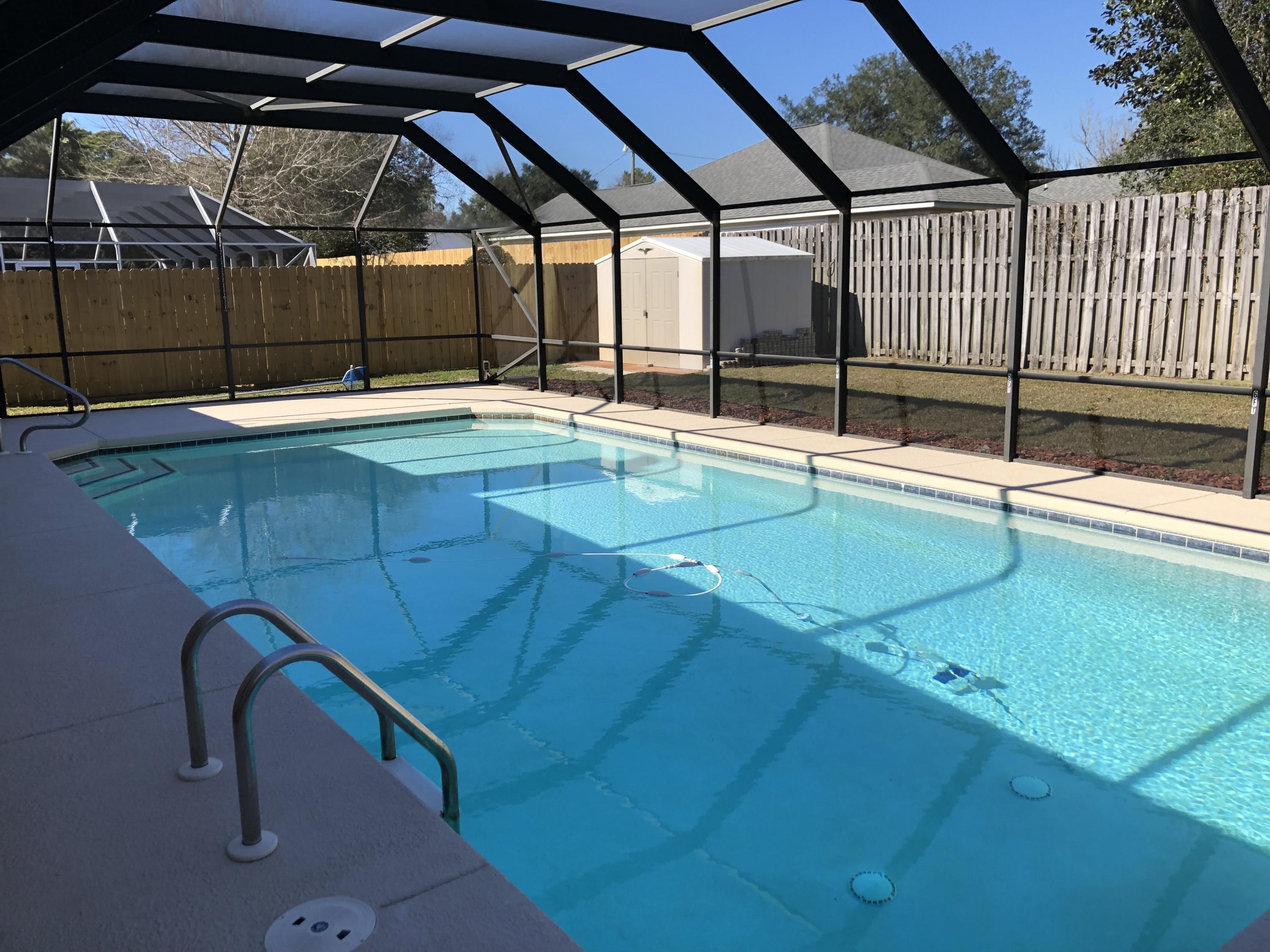 PARISH PINES - Residential Lease