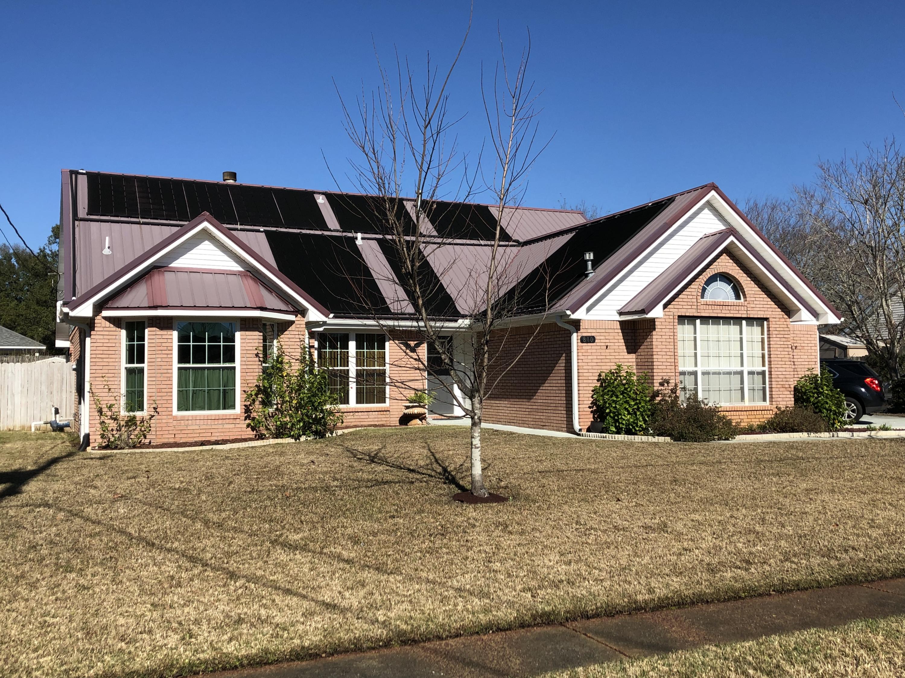 PARISH PINES - Residential Lease